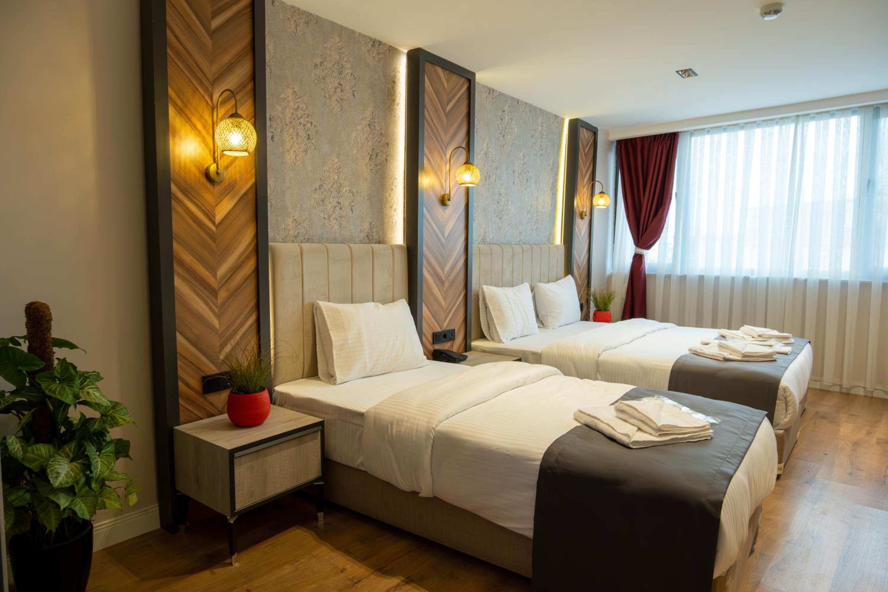 Linda Port Otel - Image 44