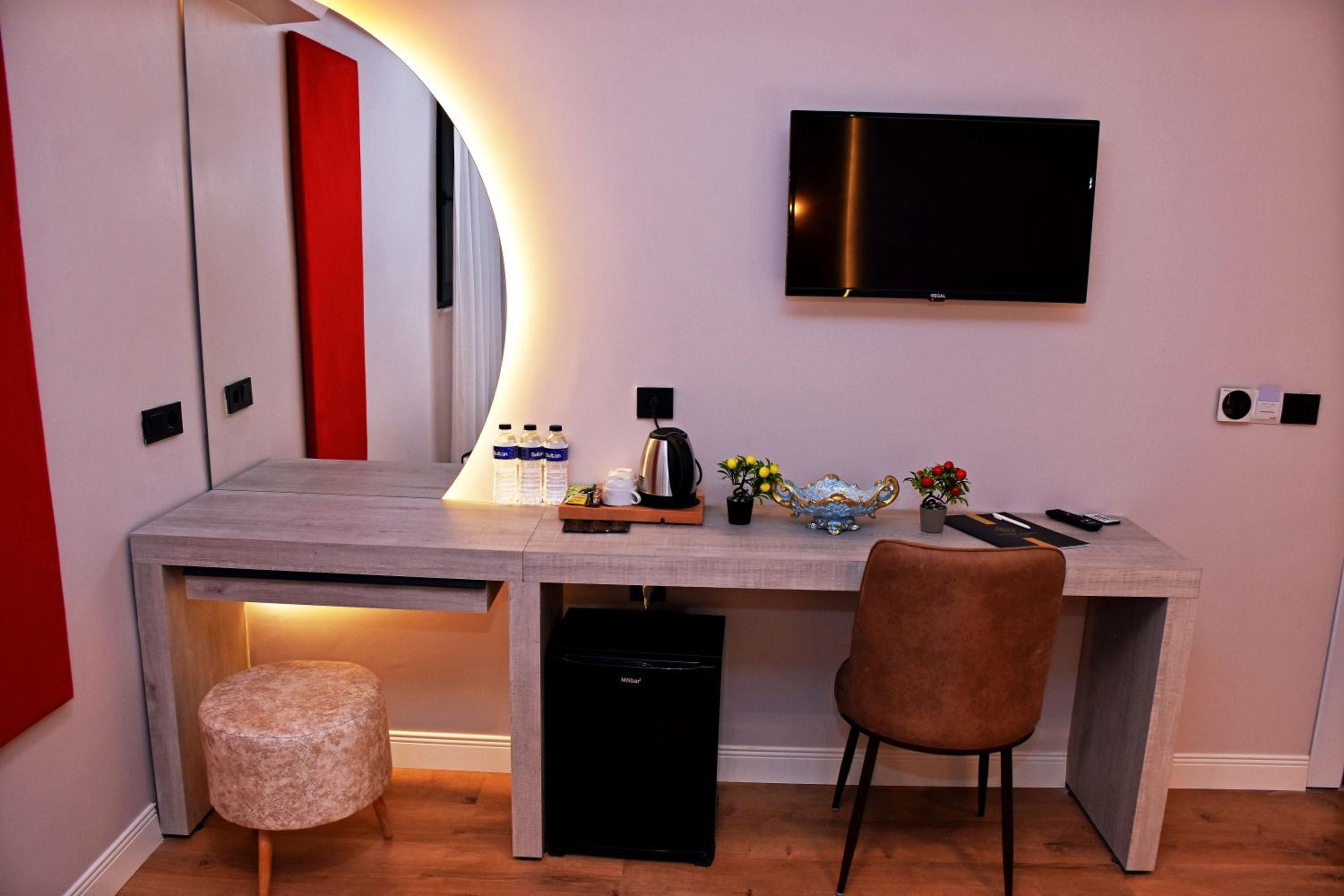 Linda Port Otel - Image 17