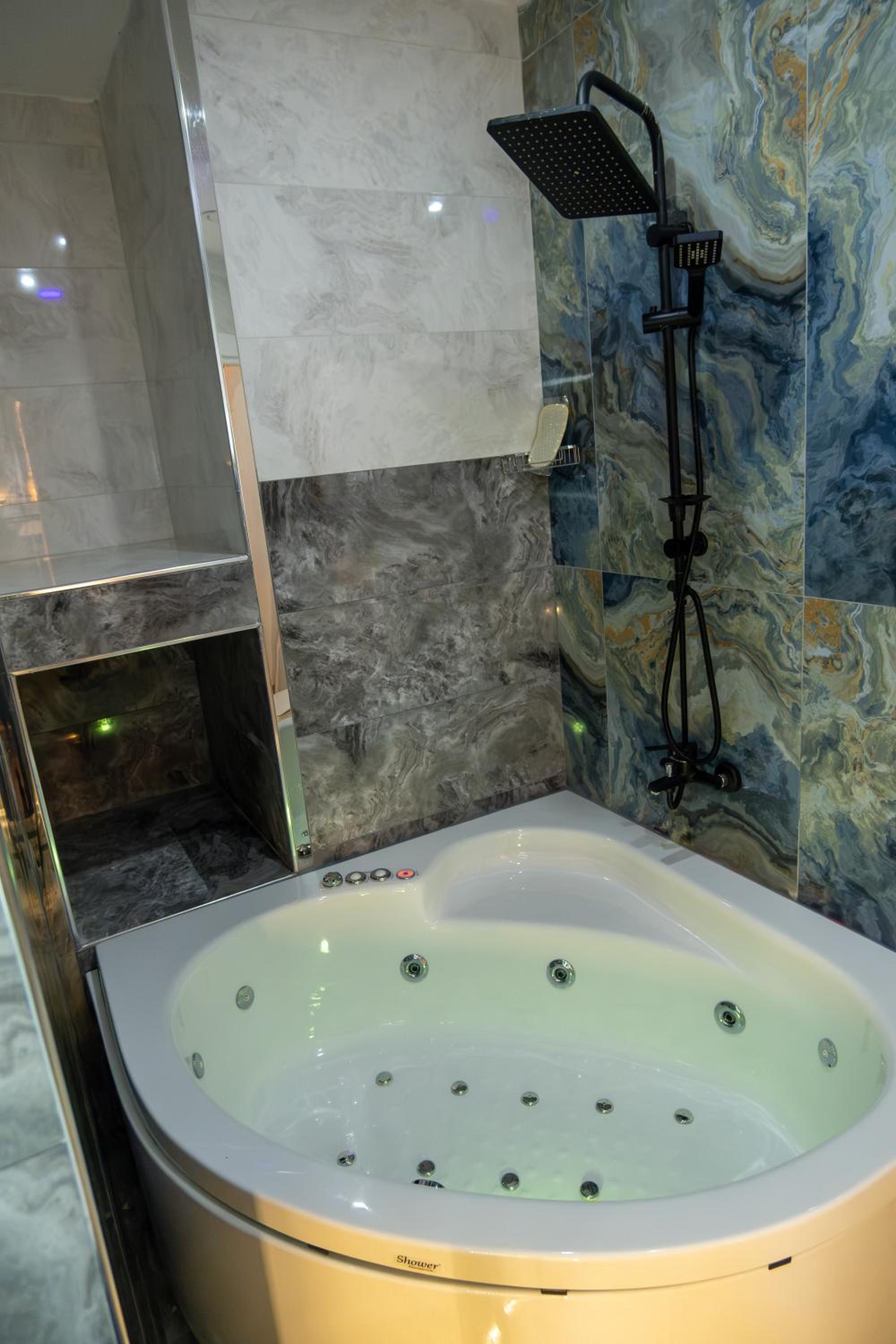 Linda Port Otel - Image 57