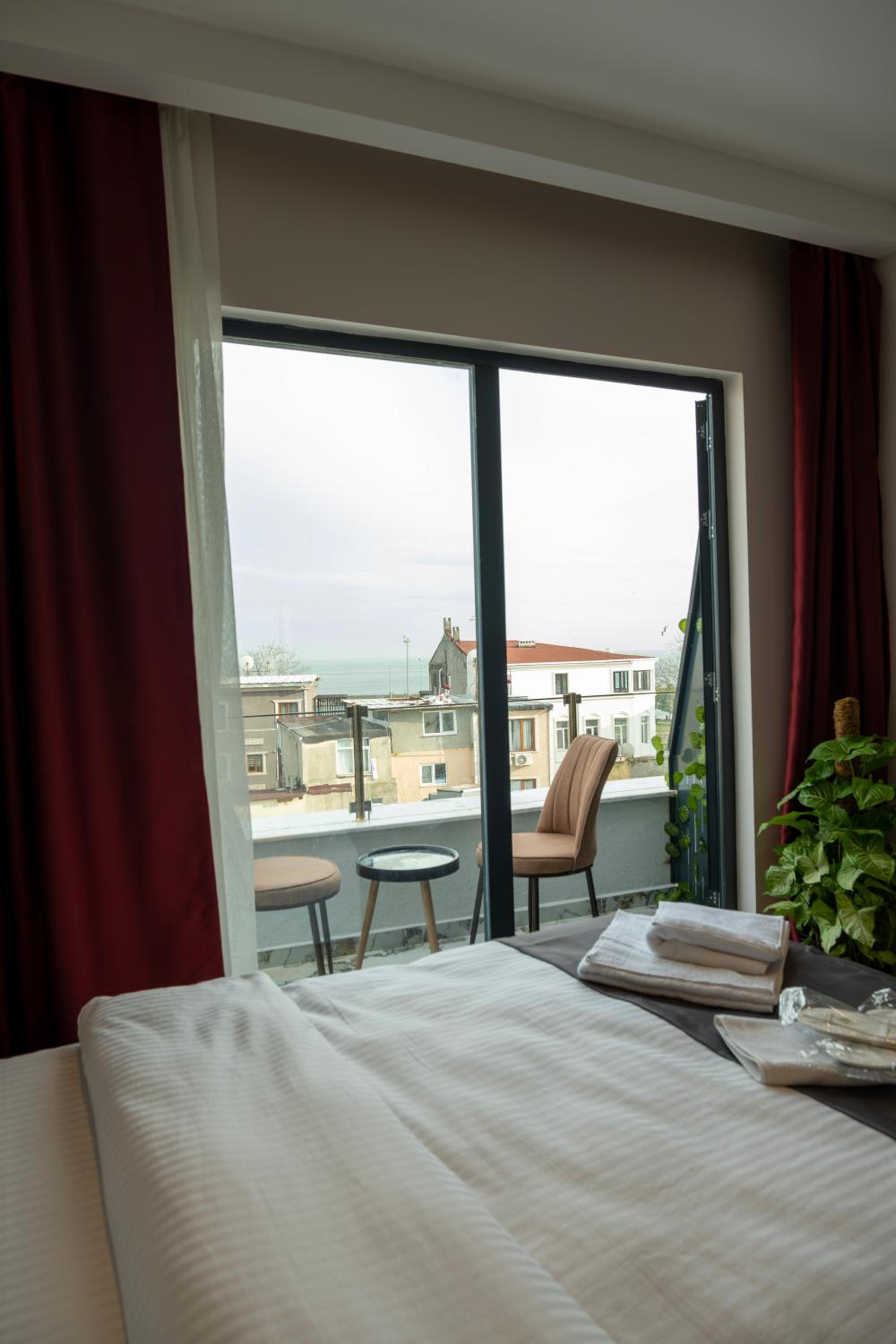 Linda Port Otel - Image 58