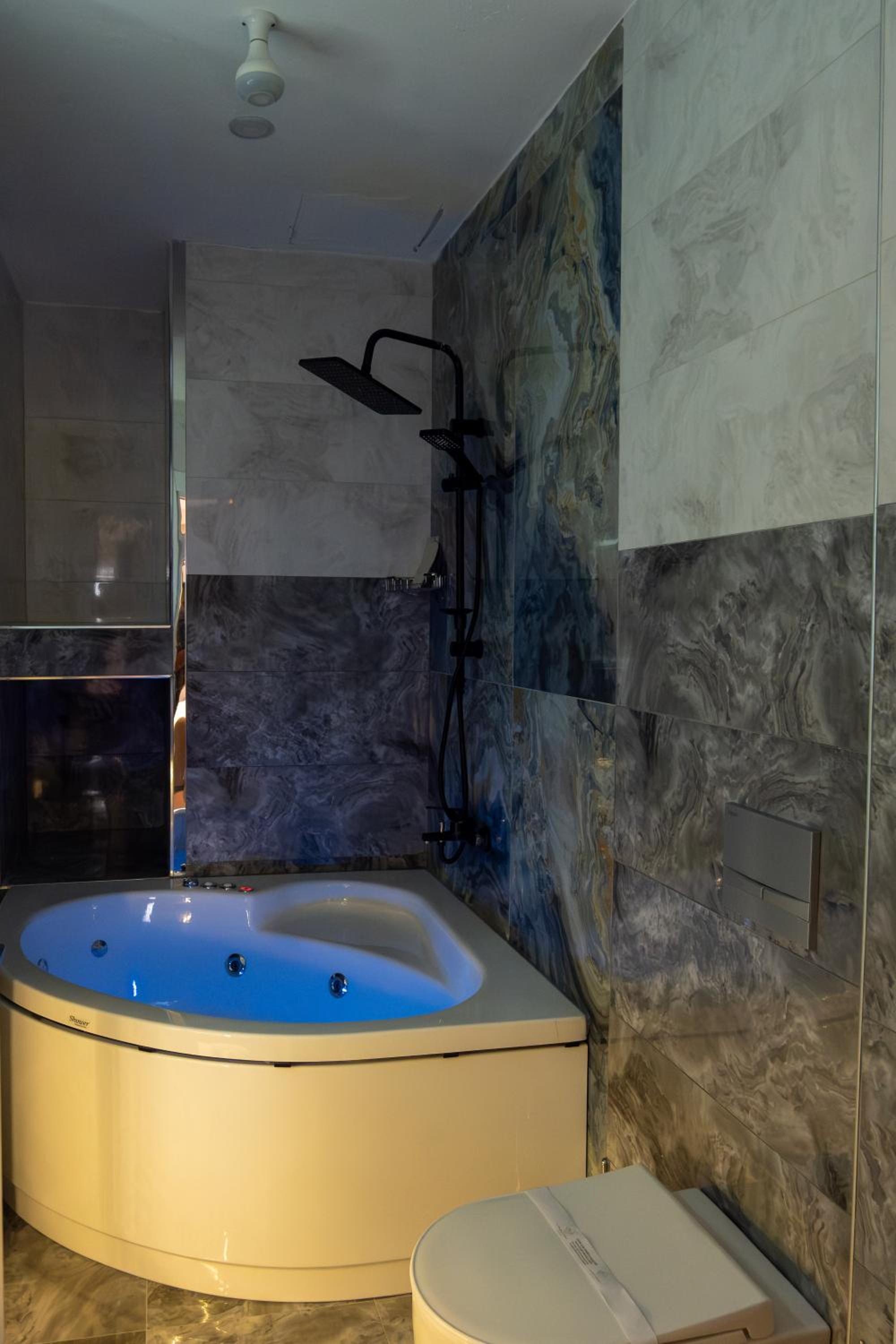 Linda Port Otel - Image 68