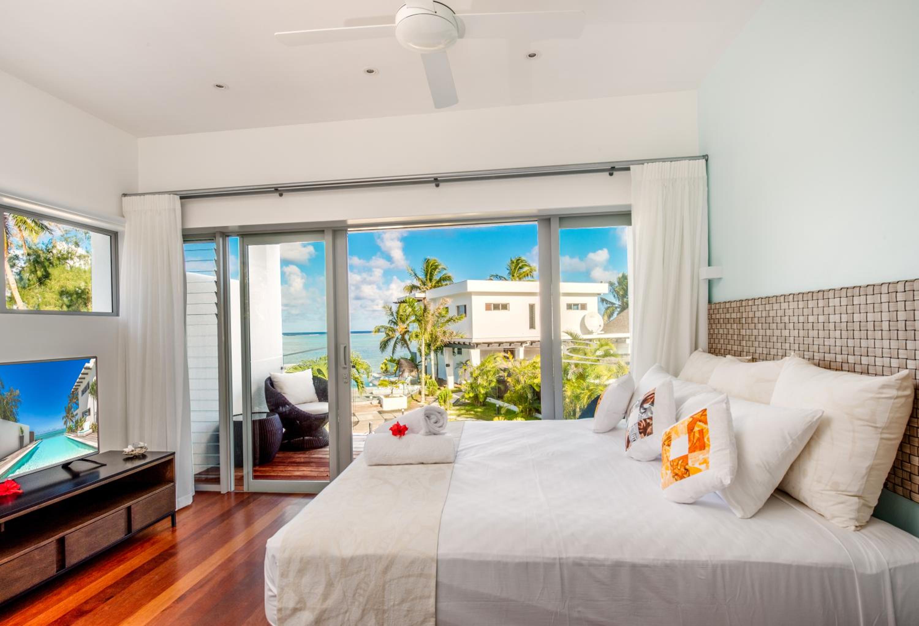 Crystal Blue Lagoon Villas