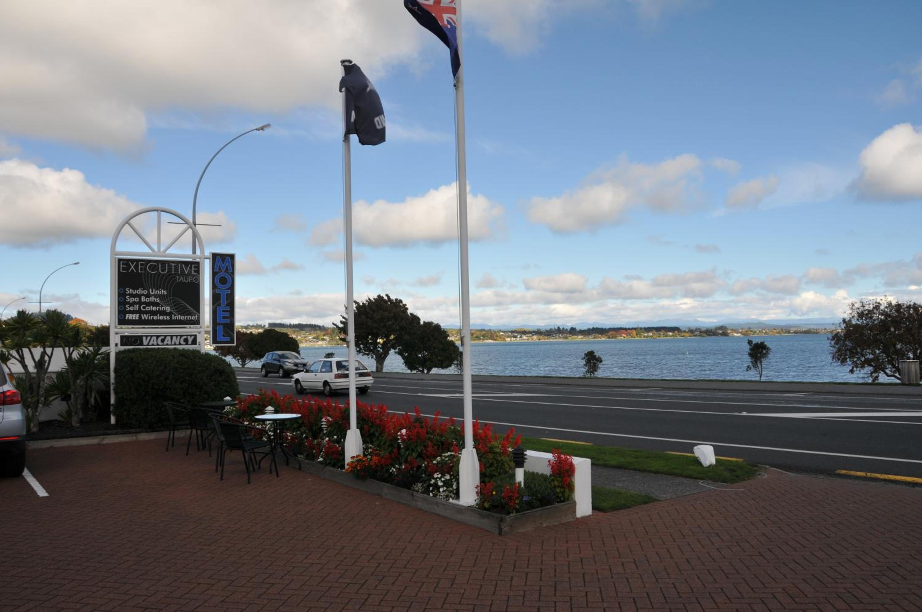 Lakeside Taupo Motel