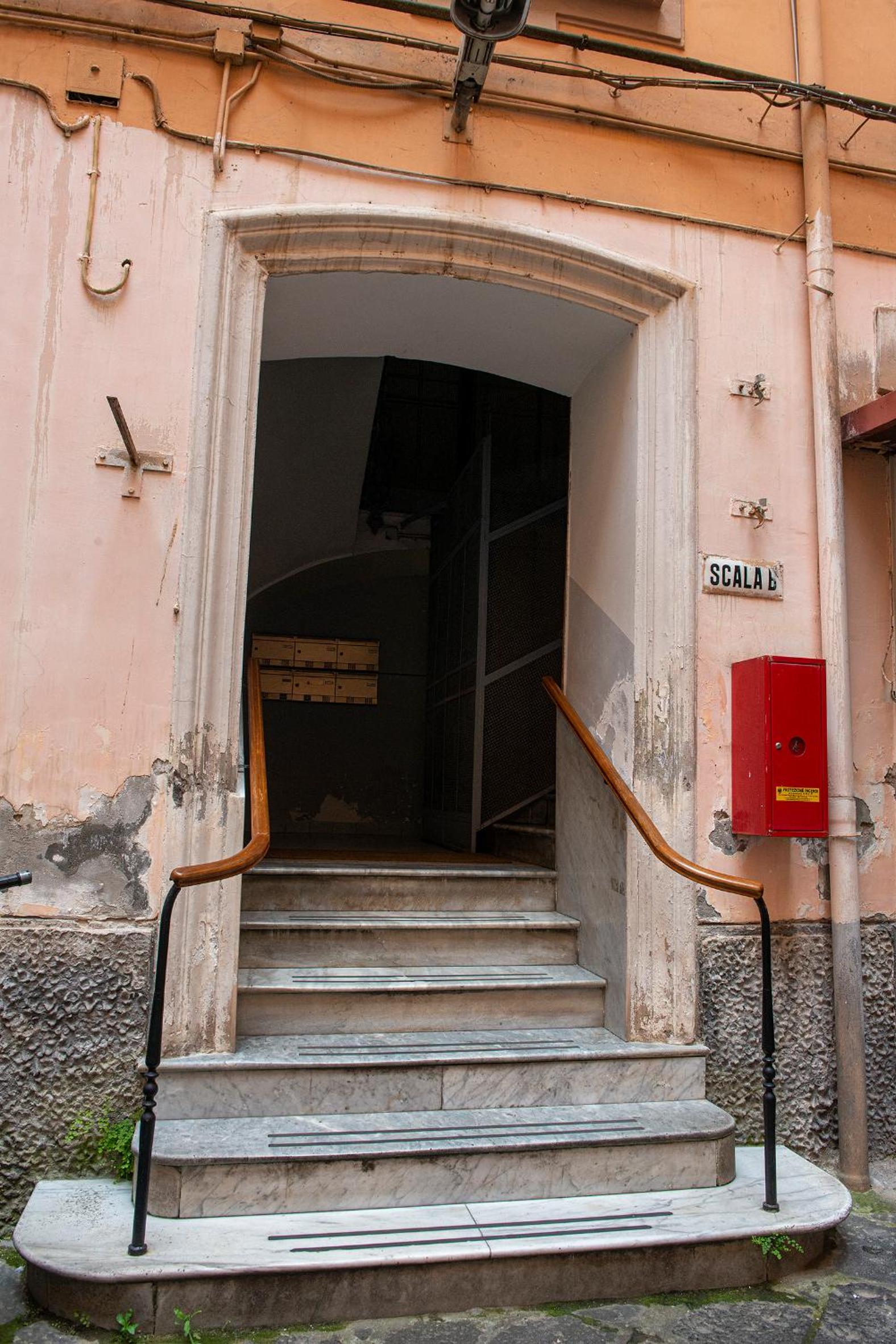 VIVI A NAPOLI