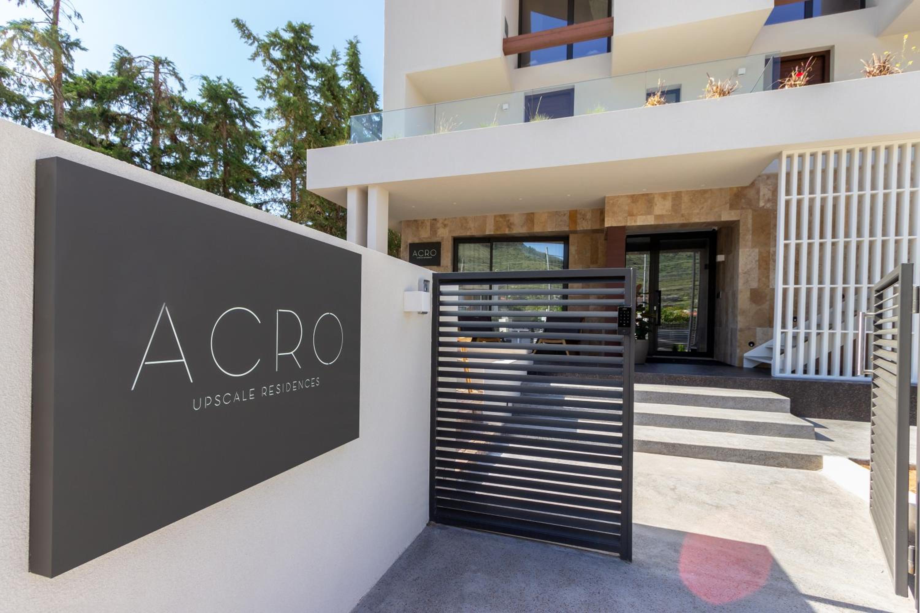 Hotel ACRO Upscale Residences - Image 1