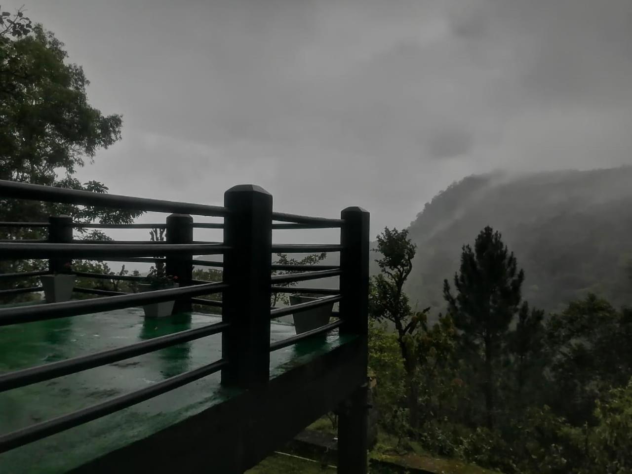 Windy Rich Bungalow Belihuloya