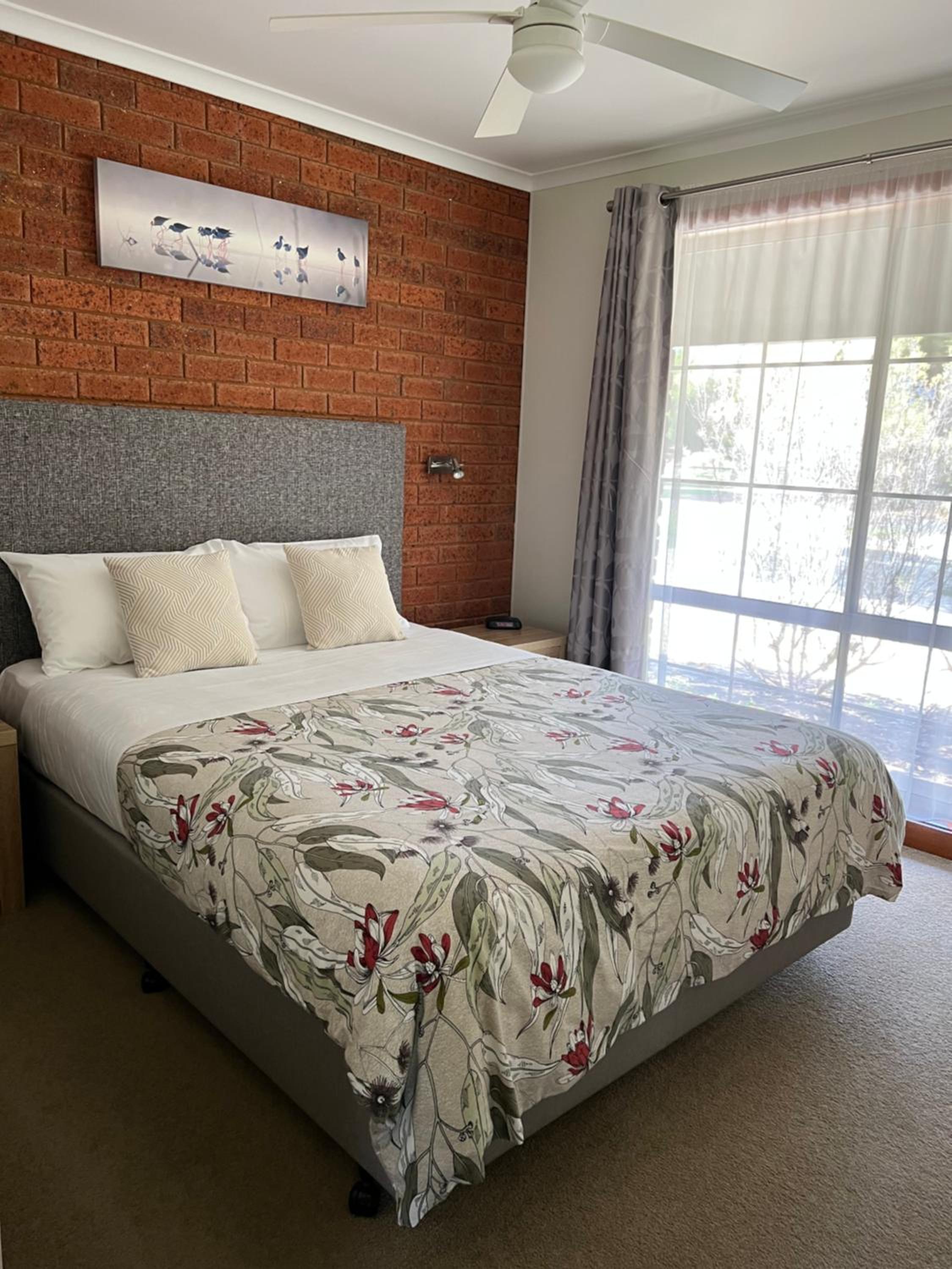 Greenways Holiday Units
