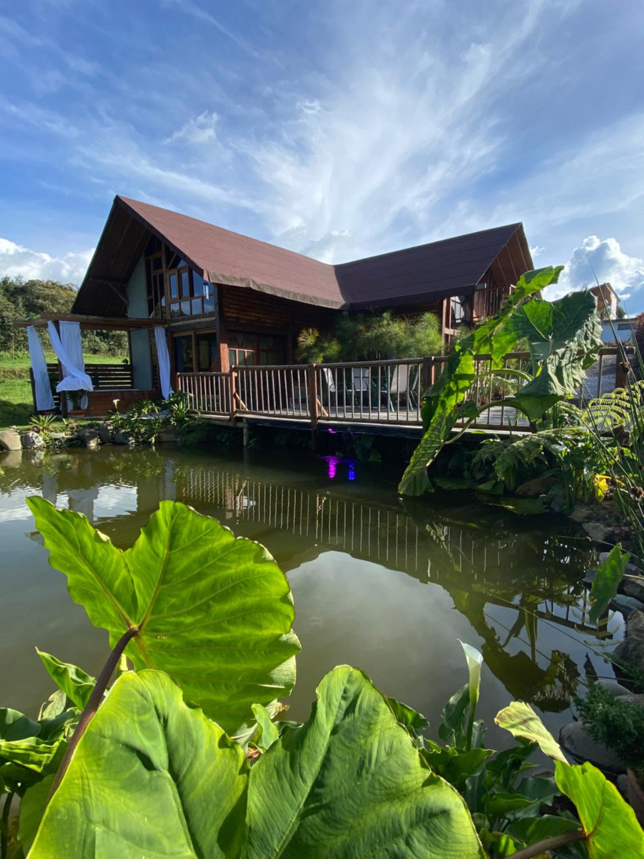 Chalet del lago Santa Elena