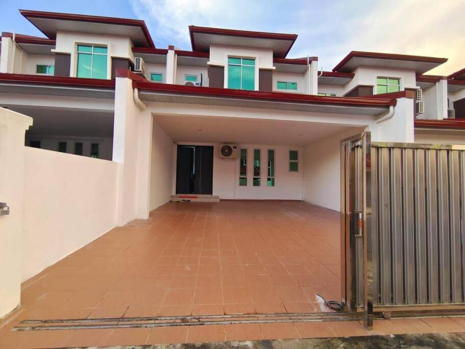 Sakura homestay 5 bedrooms - Spring Lopeng 14 pax photo 8