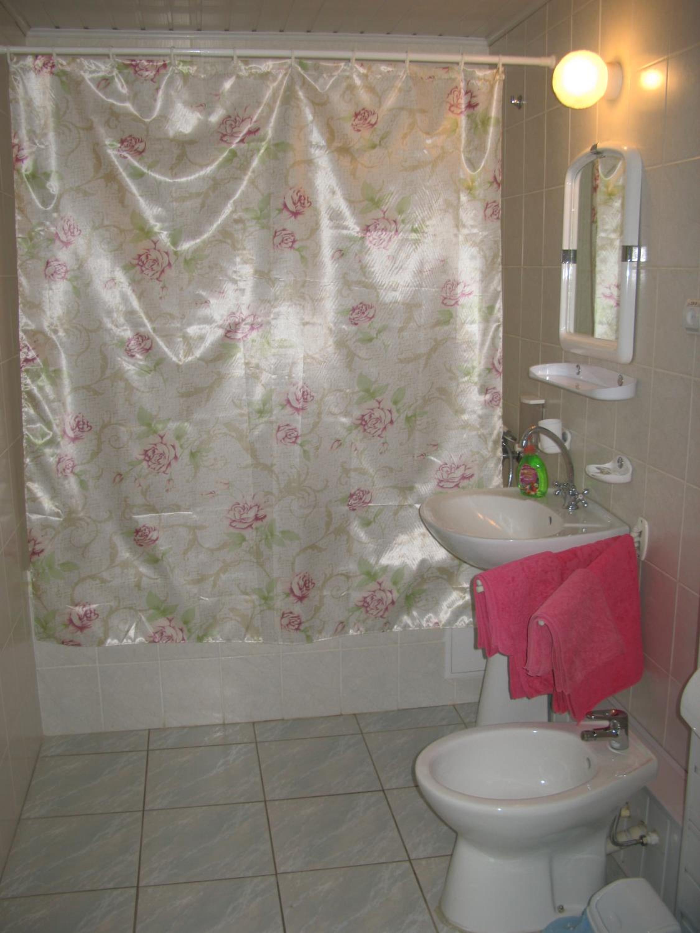 Photo 32