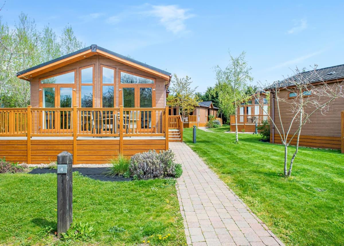Canterbury Reach Lodge Retreat