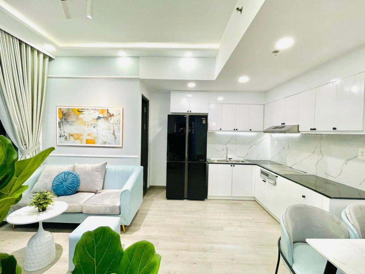 ambiHOME 2BR 2WC in Masteri Thao Dien District 2