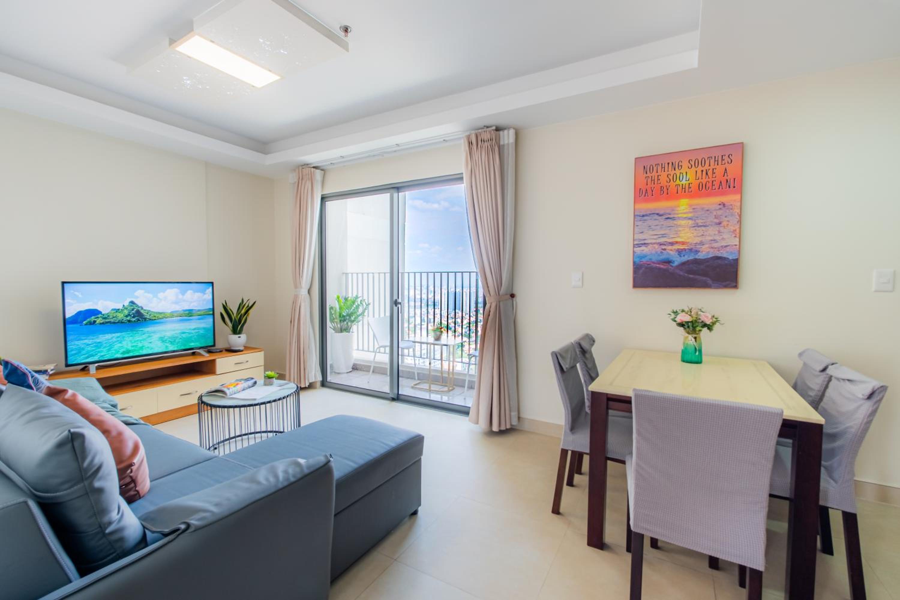 ambiHOME 2BR 2WC in Masteri Thao Dien District 2