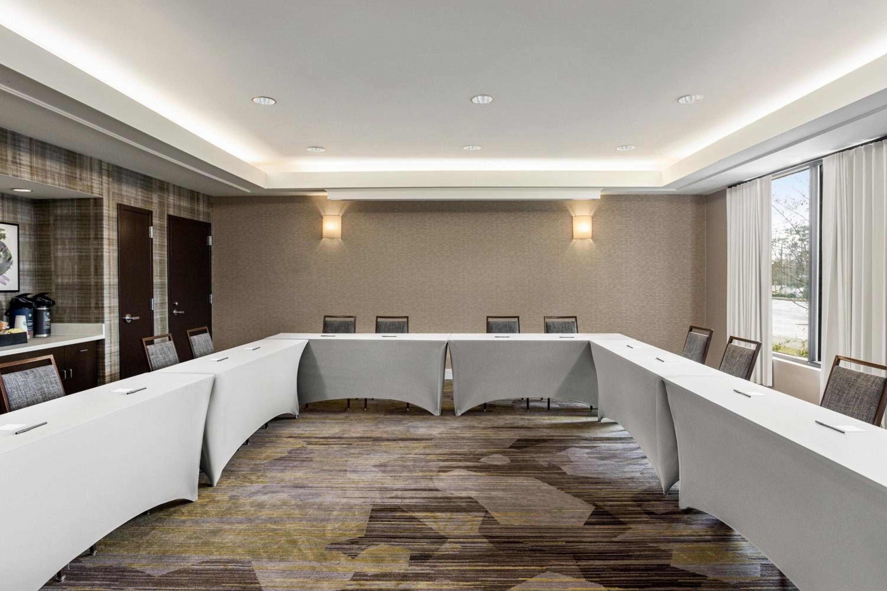 Tupelo Vacations - Courtyard Tupelo - Property Image 24