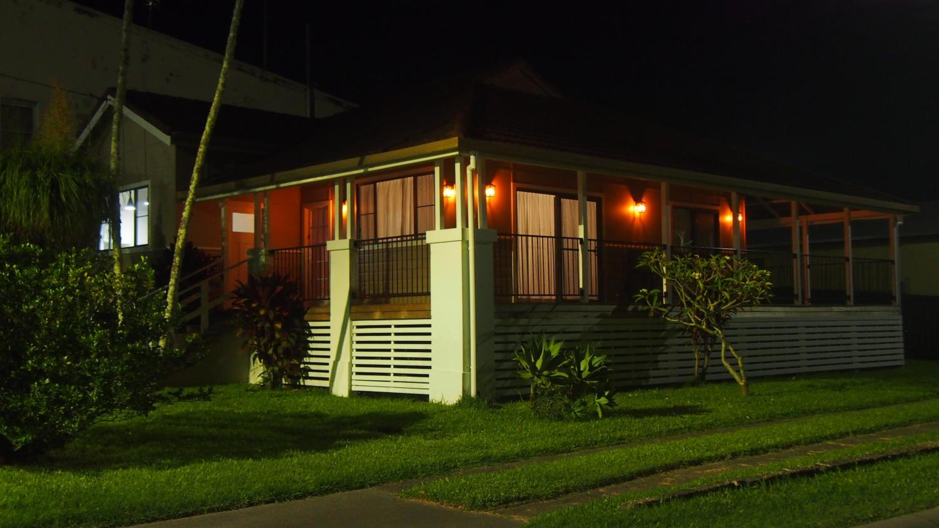 Athol's Place