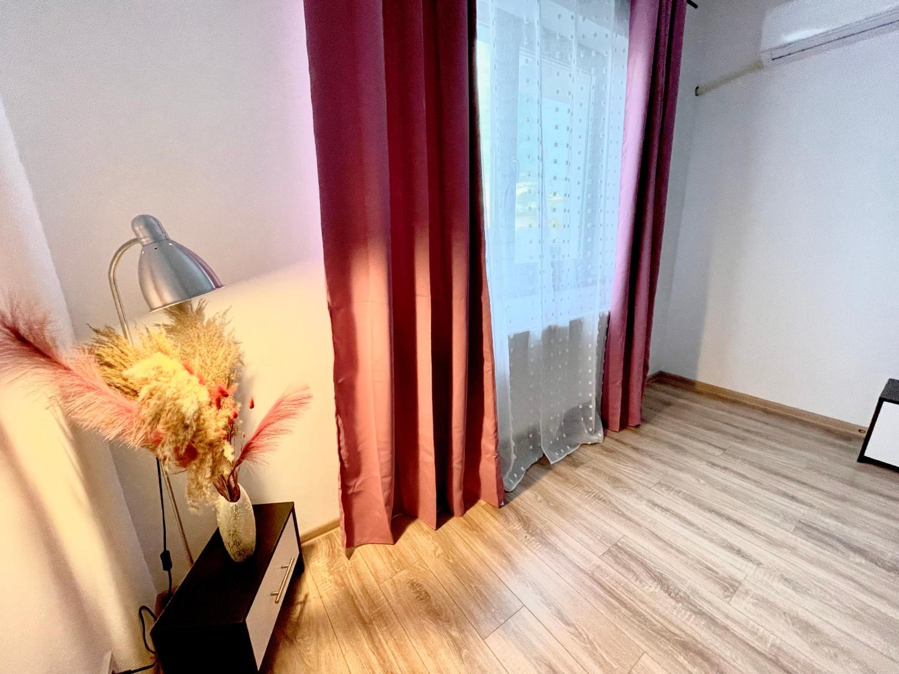 WOW Park Drumul Taberei apartment view 3