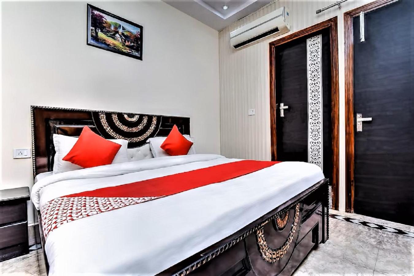 Florence Residency & Riviera Inn