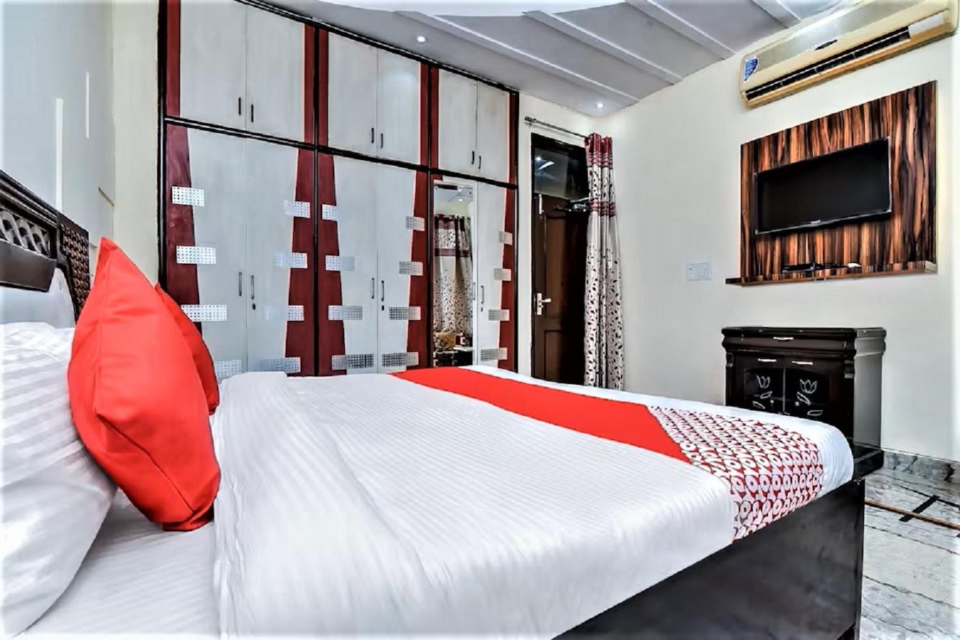 Florence Residency & Riviera Inn