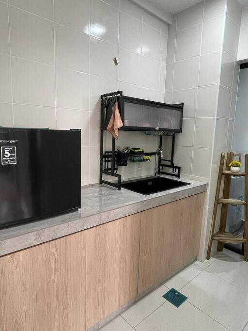 HomeFeel Netflix Youtube Free WiFi and Parking - MSuite at Bandar Manjalara, Near to DesaPark, Arkadia, One Utama, Kepong, Sri Damansara, Kota Damansara, K
