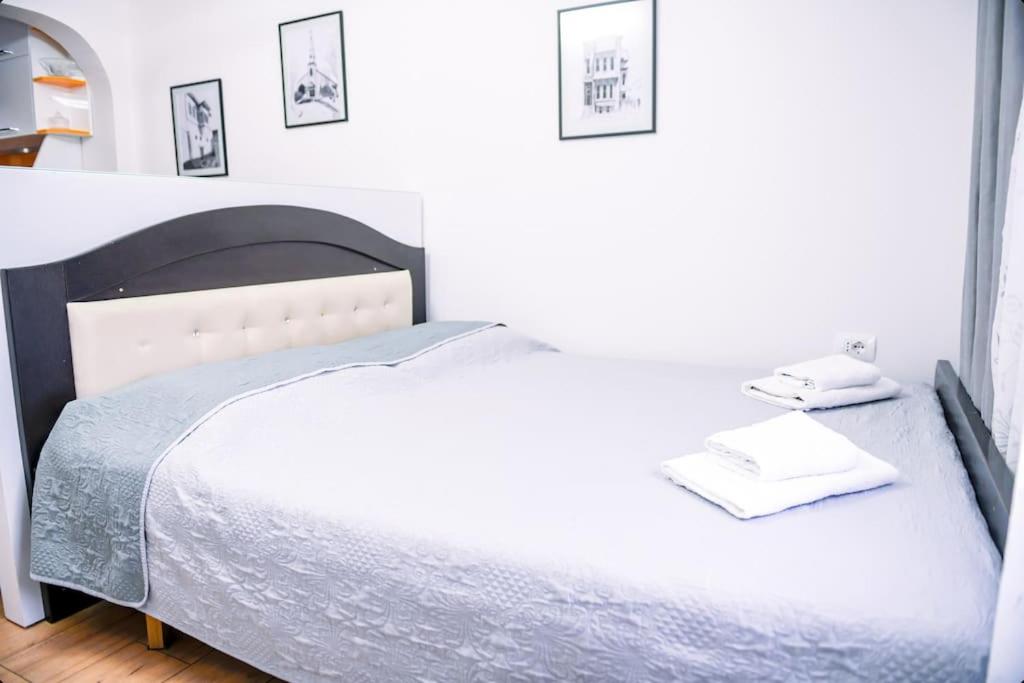 Magda Studio in Berat Center