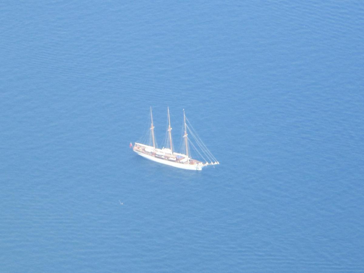 Mira Amalfi
