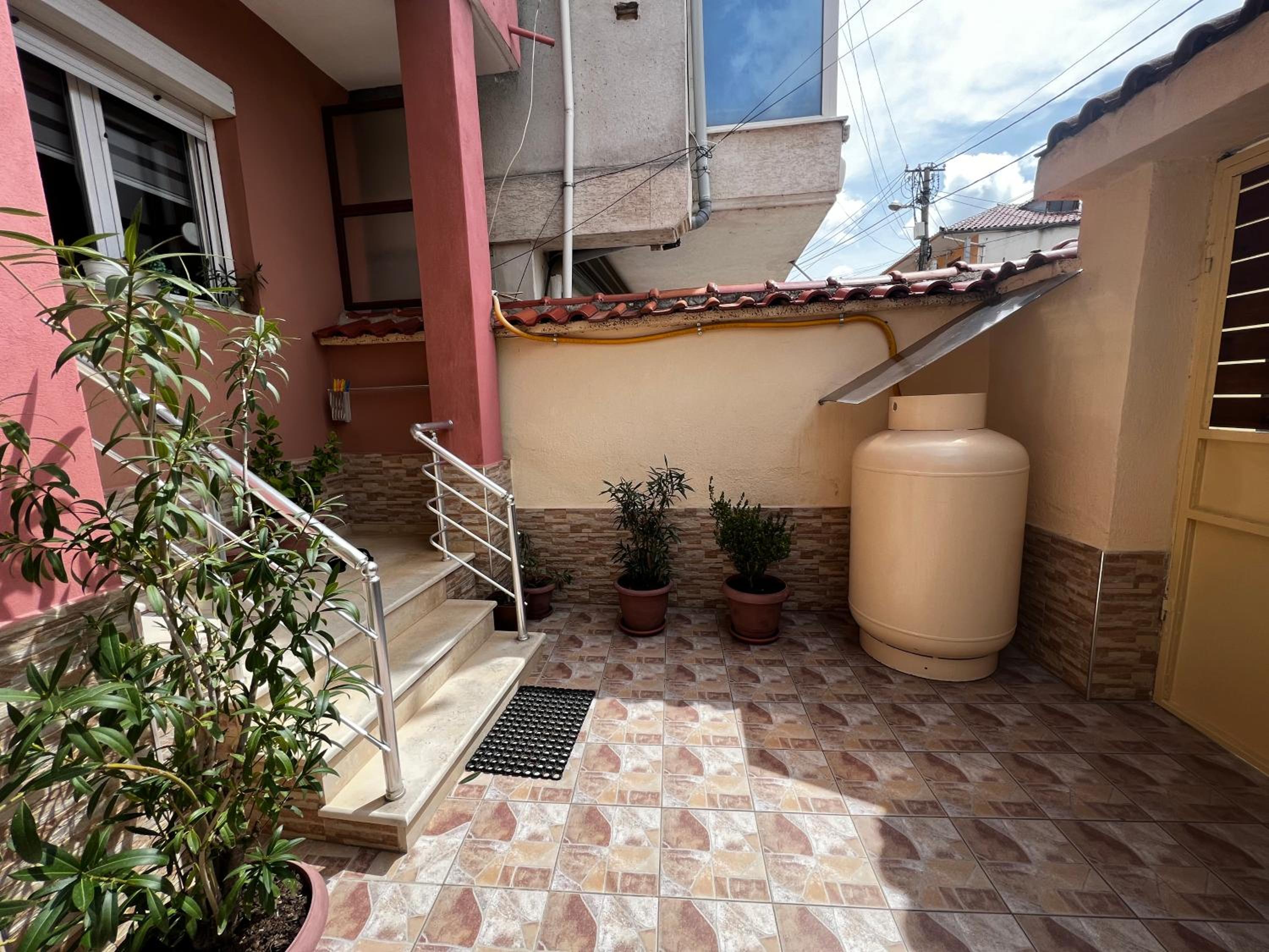 Retreat in the centre of Korce