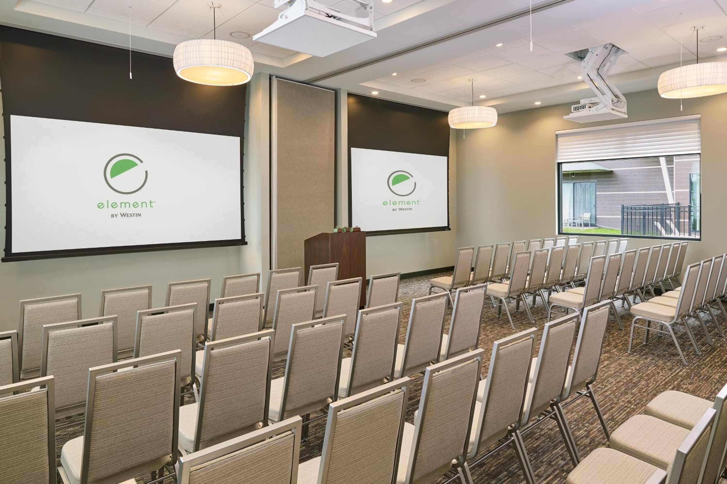 Des Moines Vacations - Element West Des Moines - Property Image 5