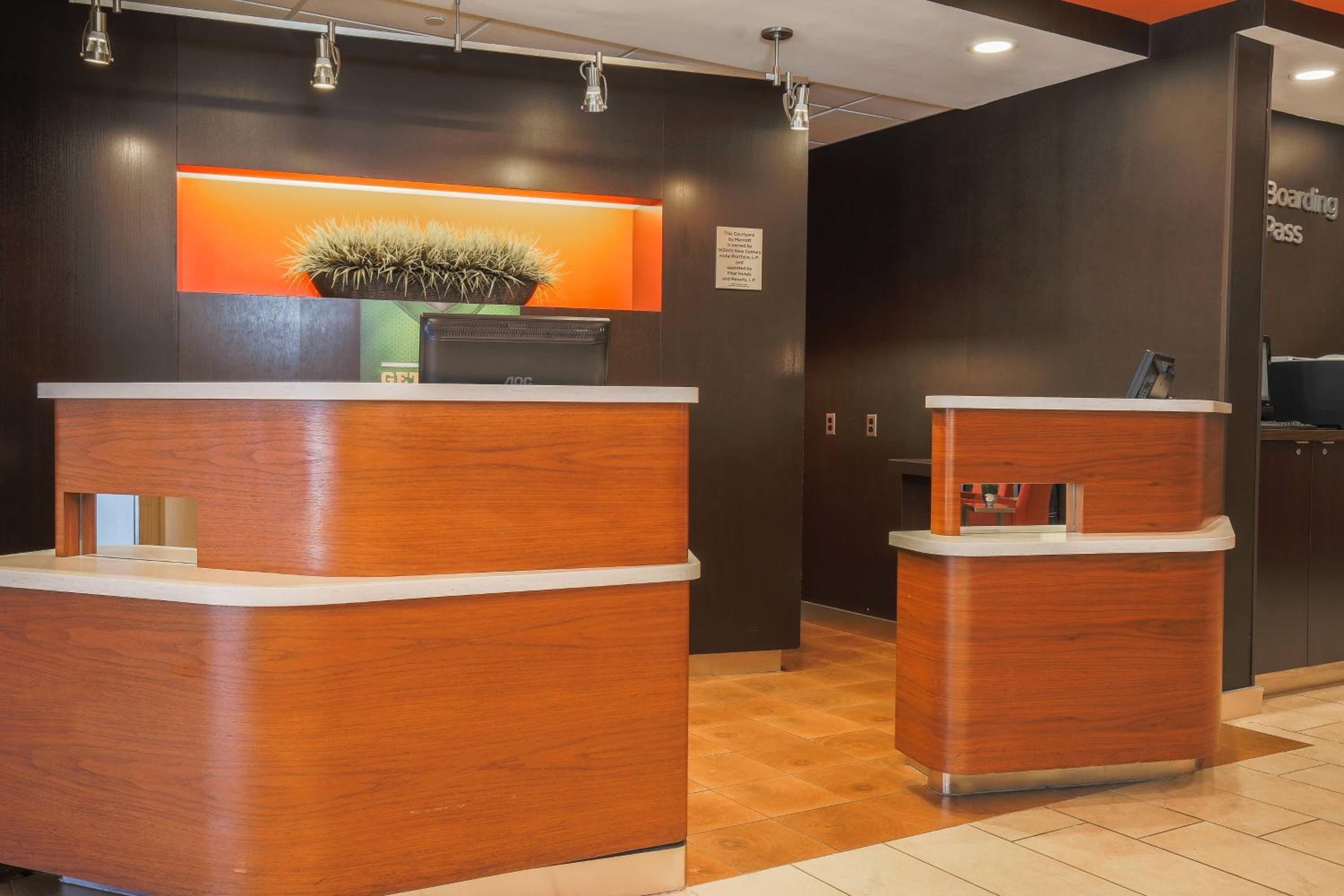 Courtyard by Marriott Flint Grand Blanc view 2