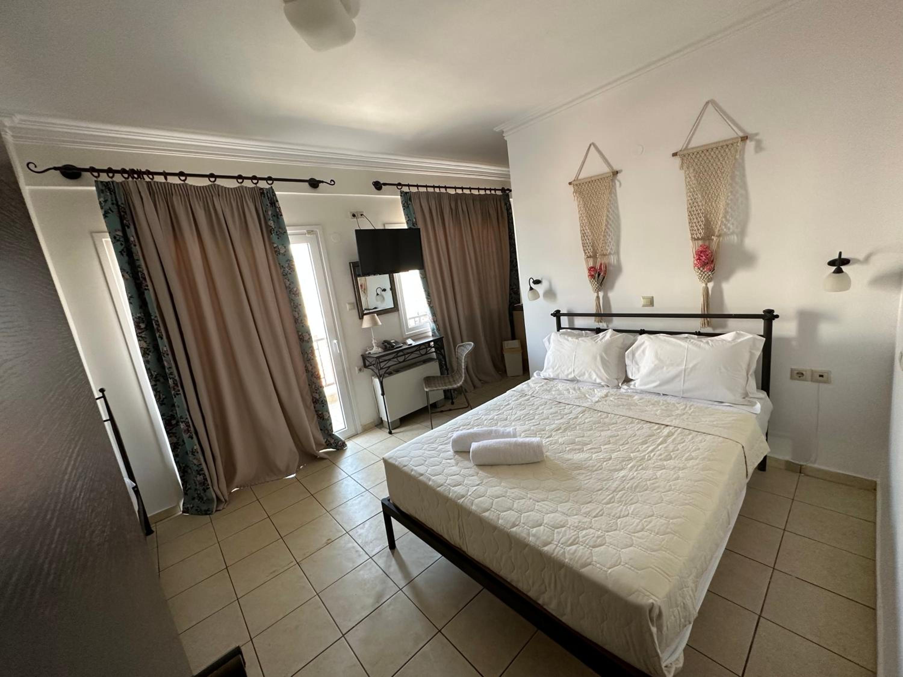 Apartments Villa Effie view 2