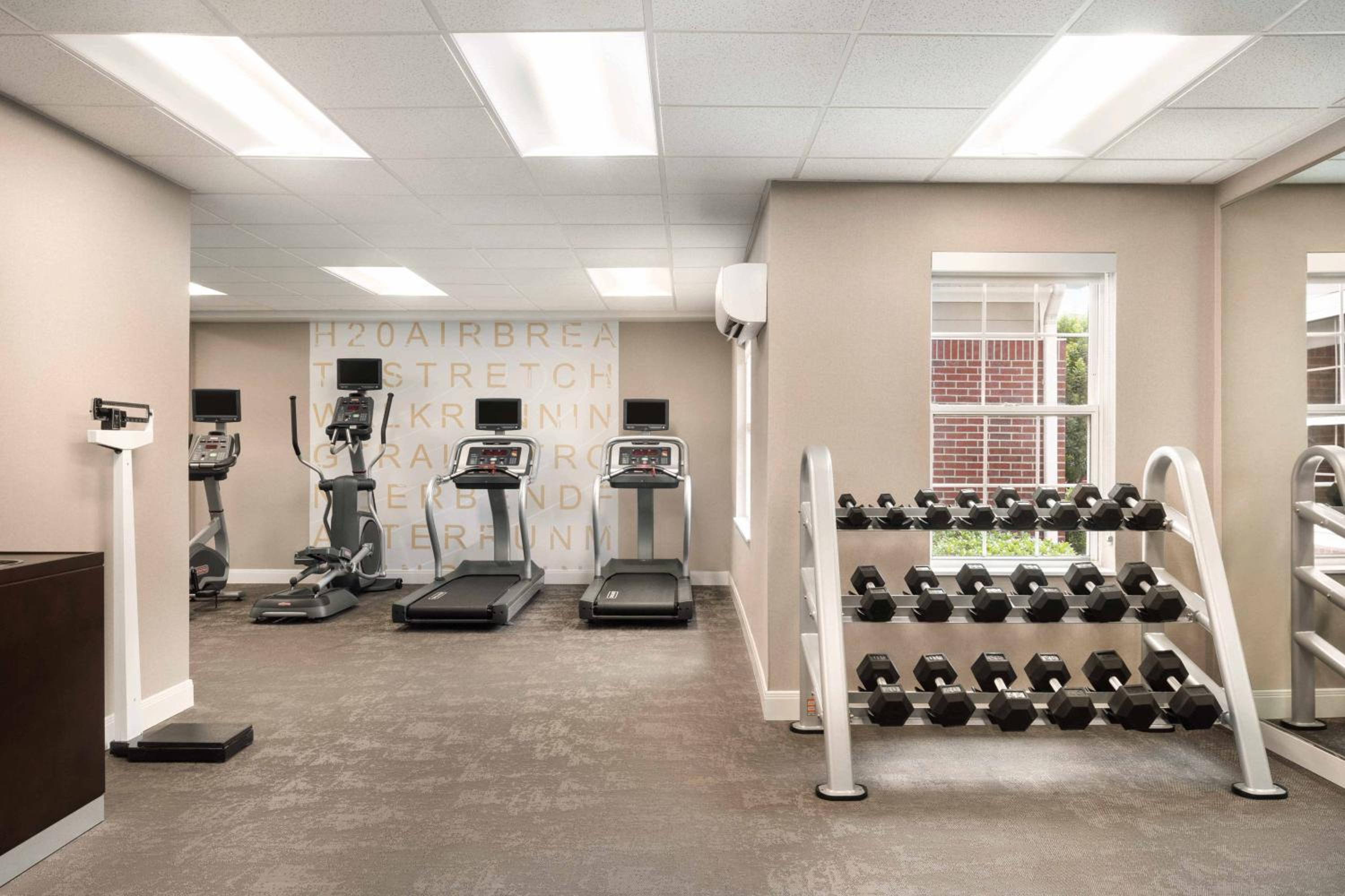 Residence Inn Houston The Woodlands/Market Street - Property Image 2