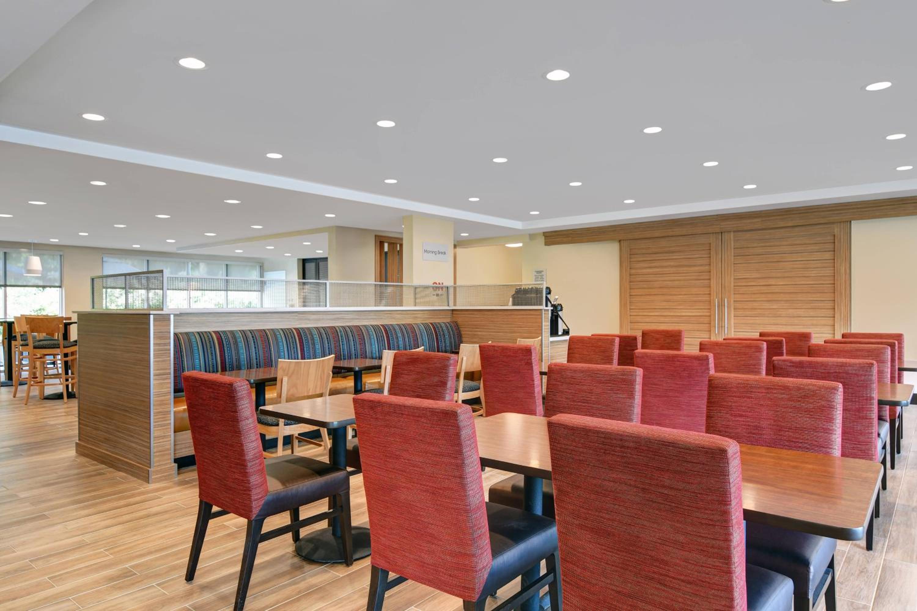 TownePlace Suites By Marriott Lima, Photo 25