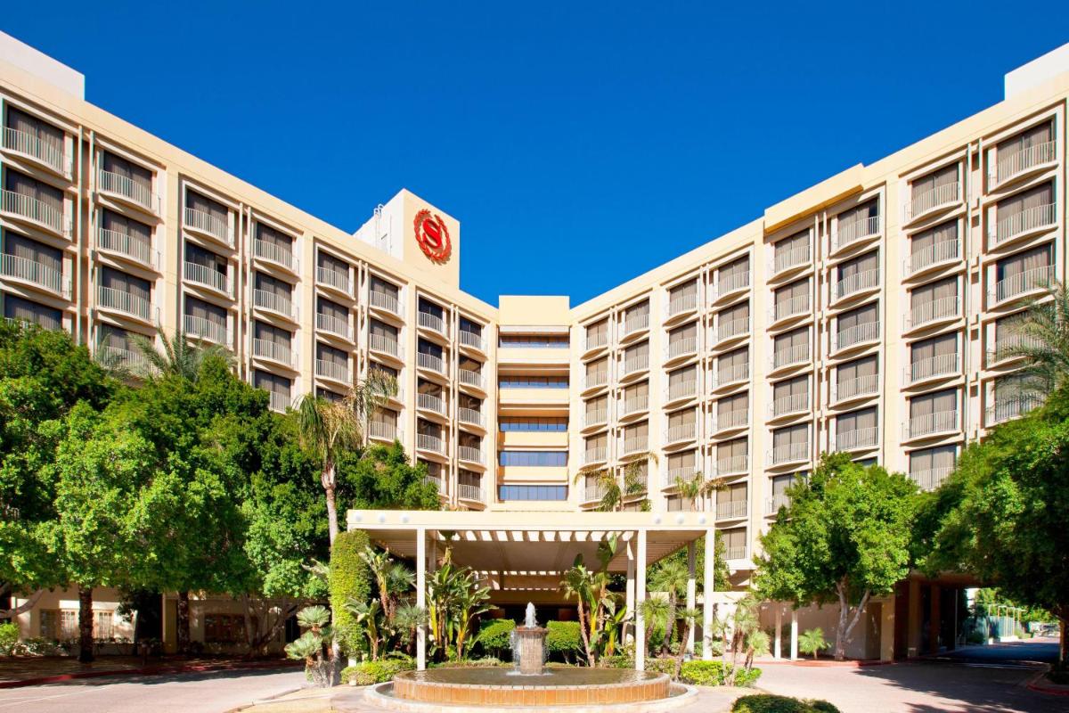 hotel building