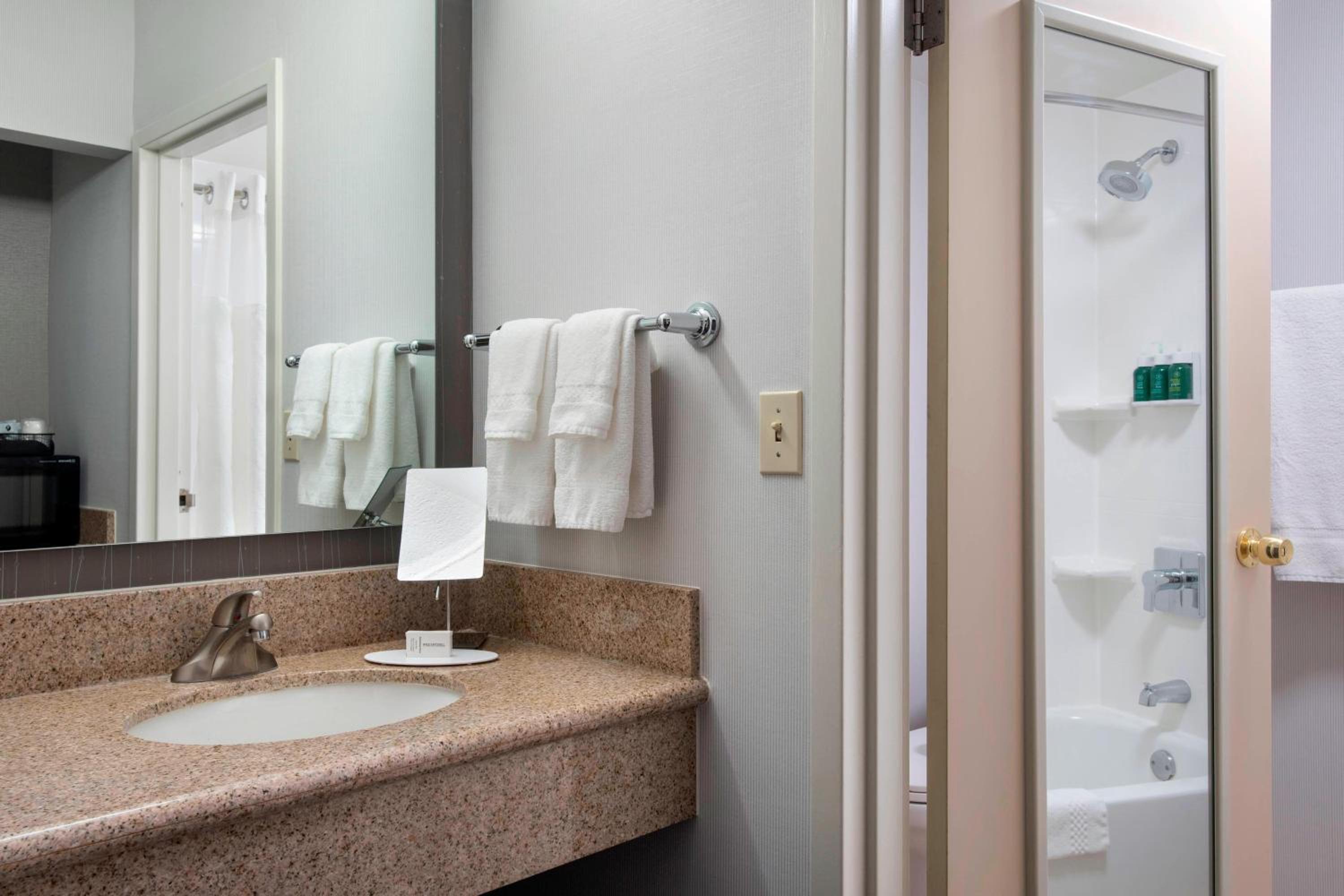 Fishkill Vacations - Courtyard by Marriott Fishkill - Property Image 1