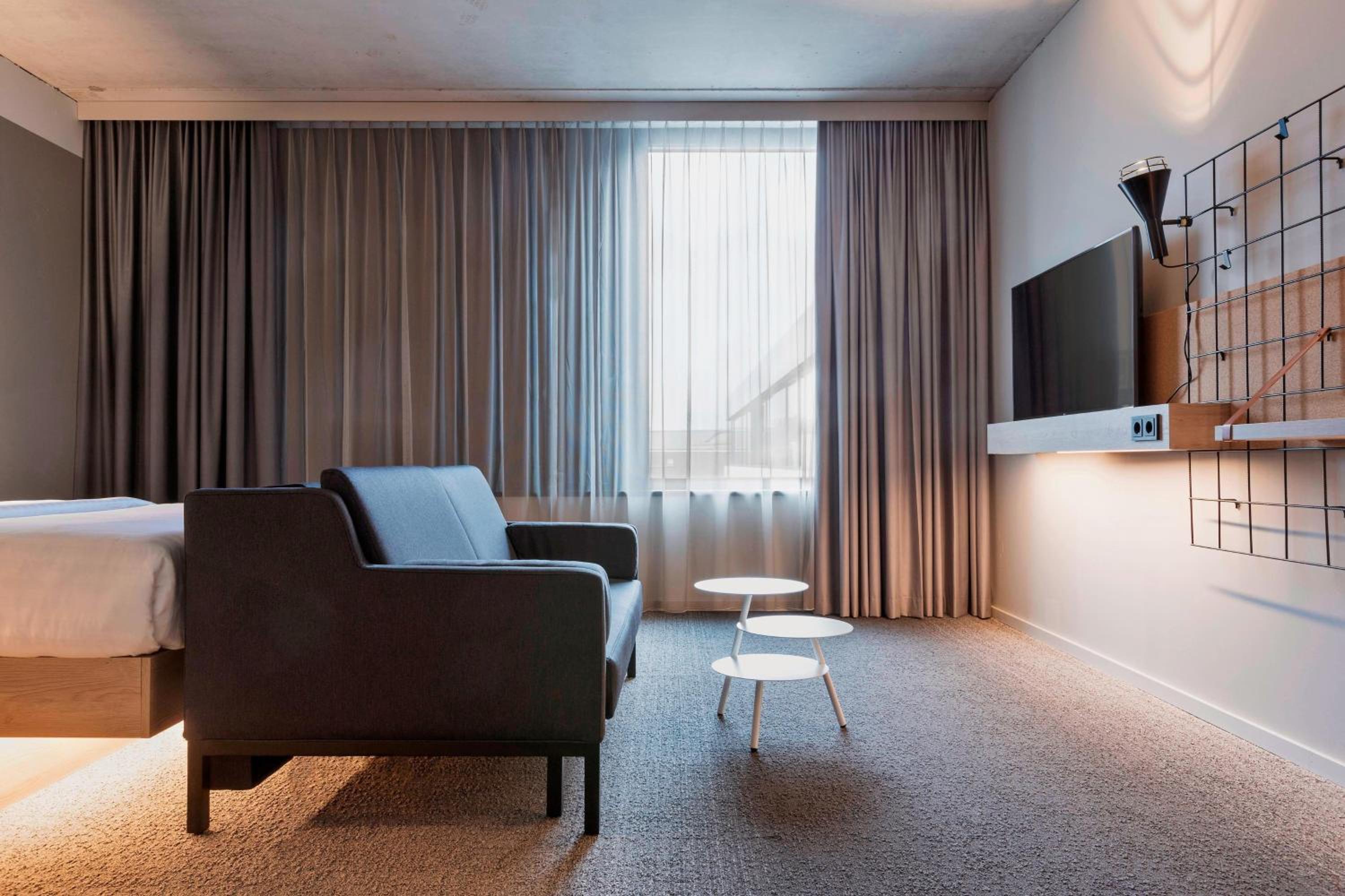 Moxy Frankfurt City Center - Property Image 17