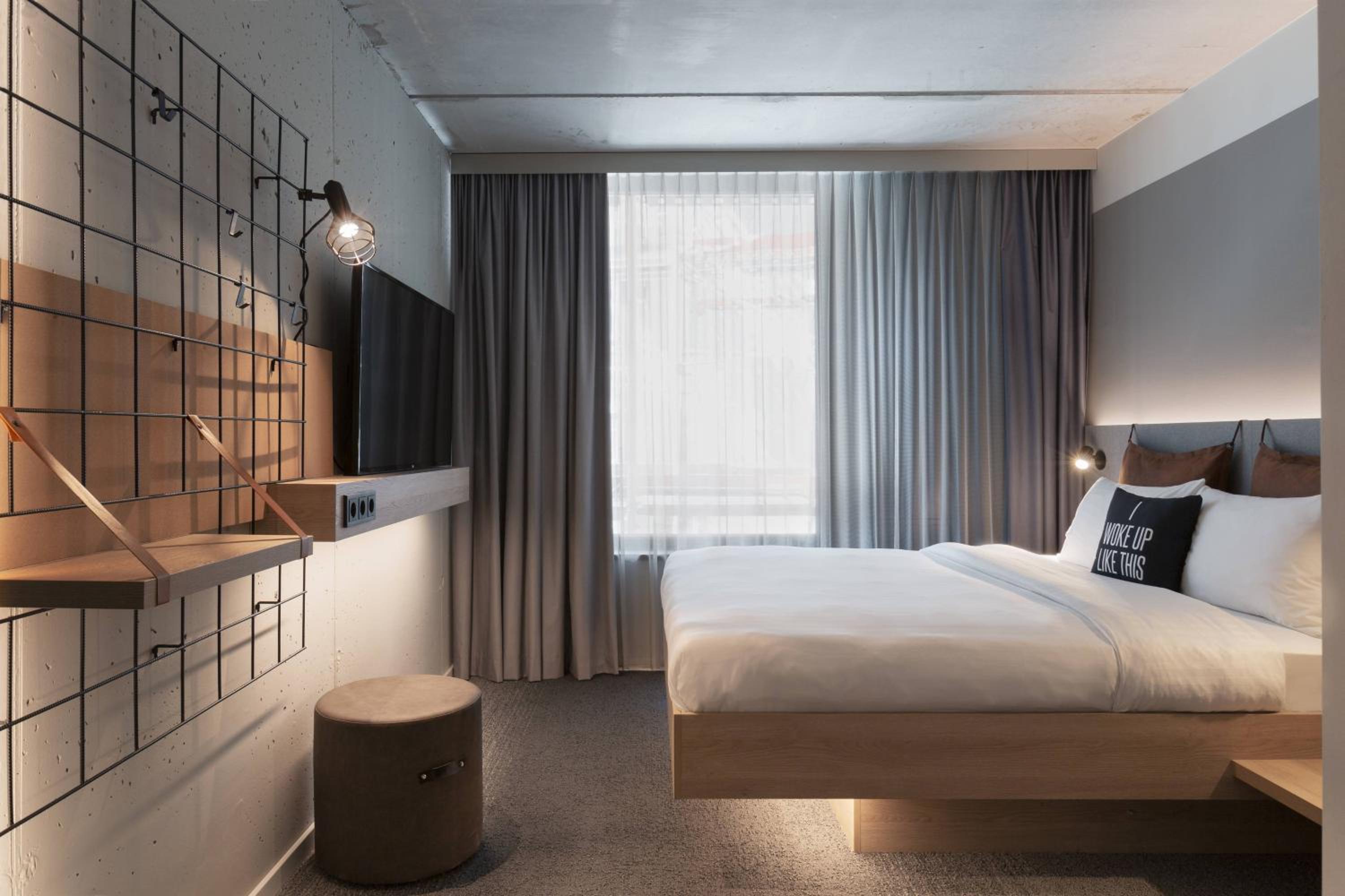 Moxy Frankfurt City Center - Property Image 1
