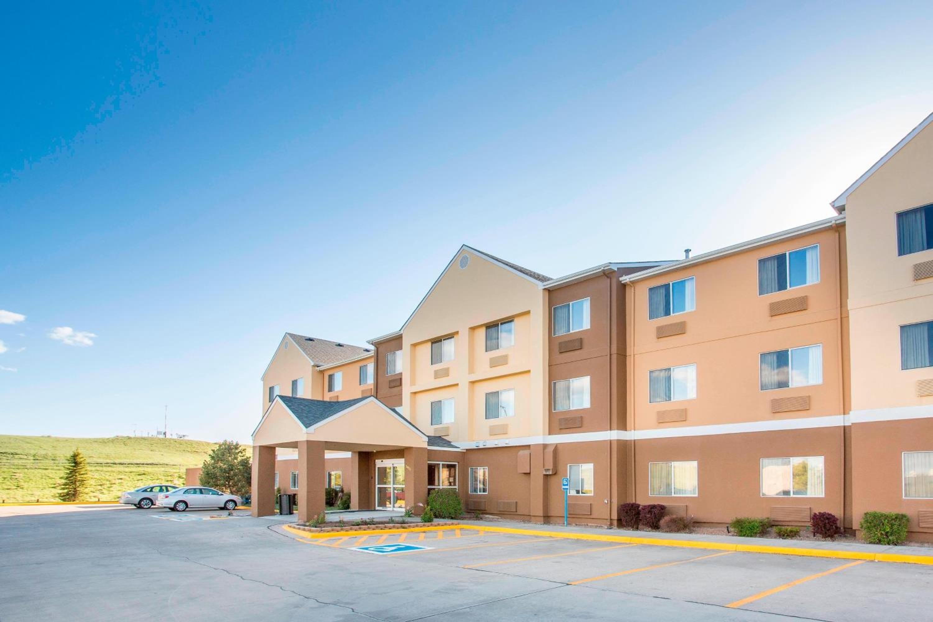 Hotel Fairfield Inn & Suites Cheyenne - Image 1