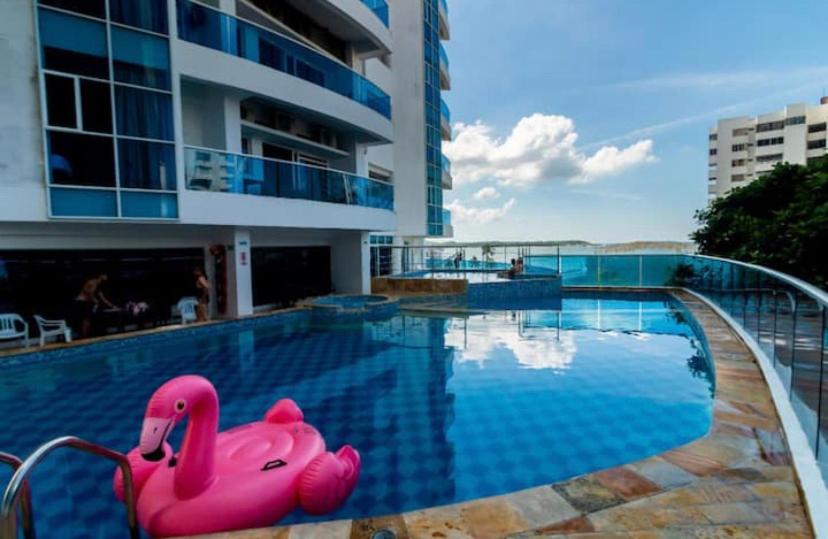 Apartamento lujoso a un minuto de la playa del laguito, la mejor playa de Cartagena de Indias