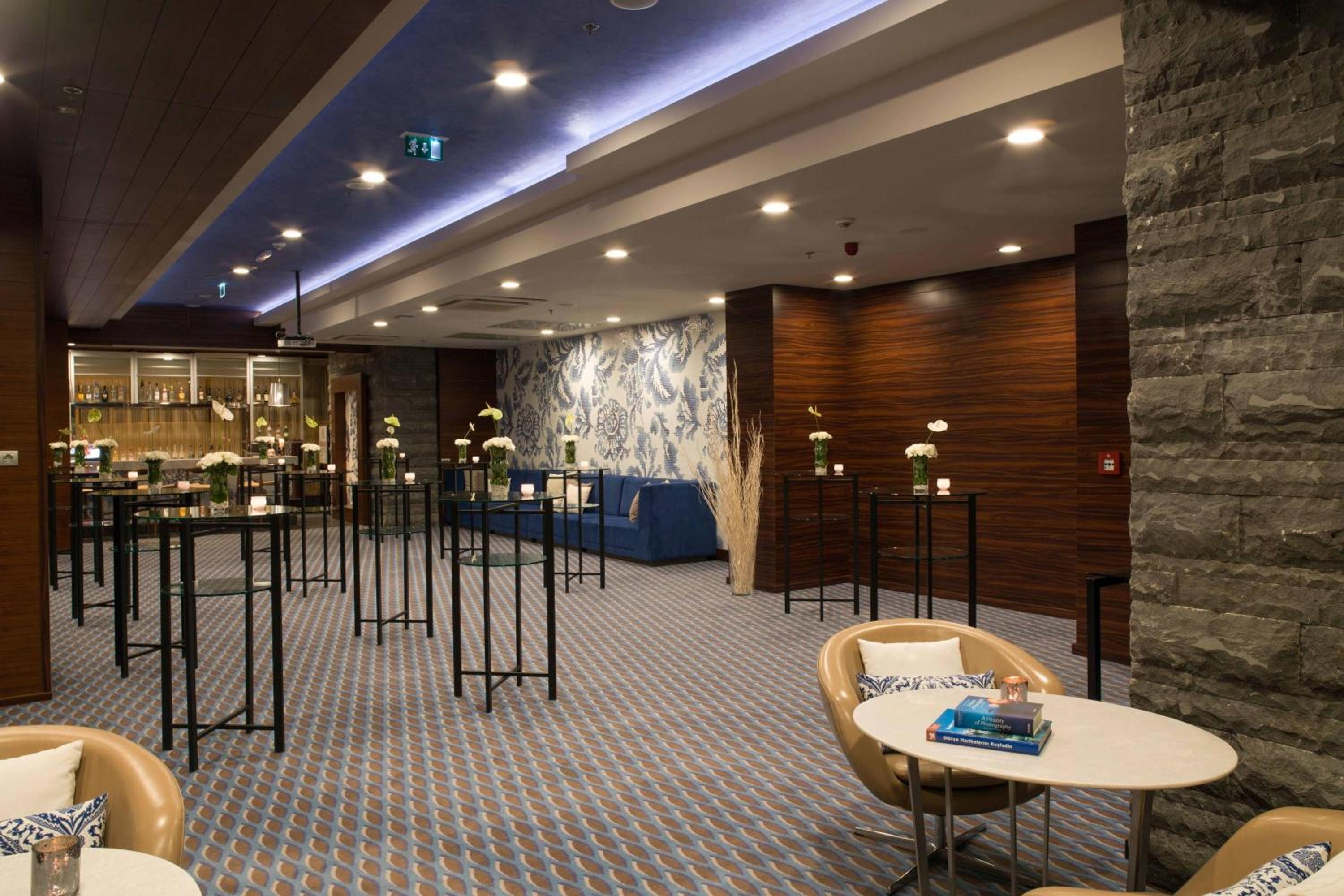 Renaissance İzmir Otel - Image 17