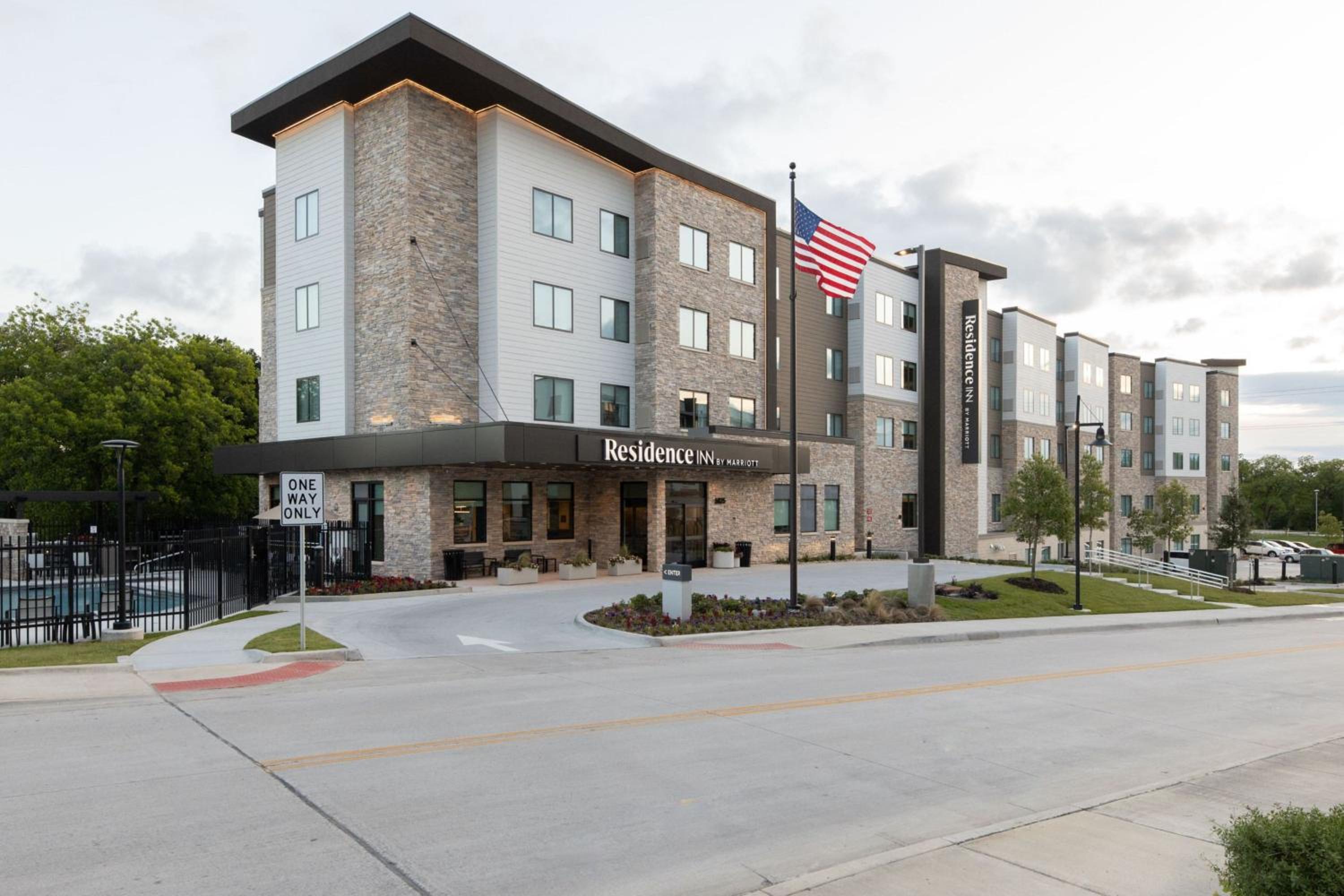 Hotel Residence Inn by Marriott Fort Worth Southwest - Image 1