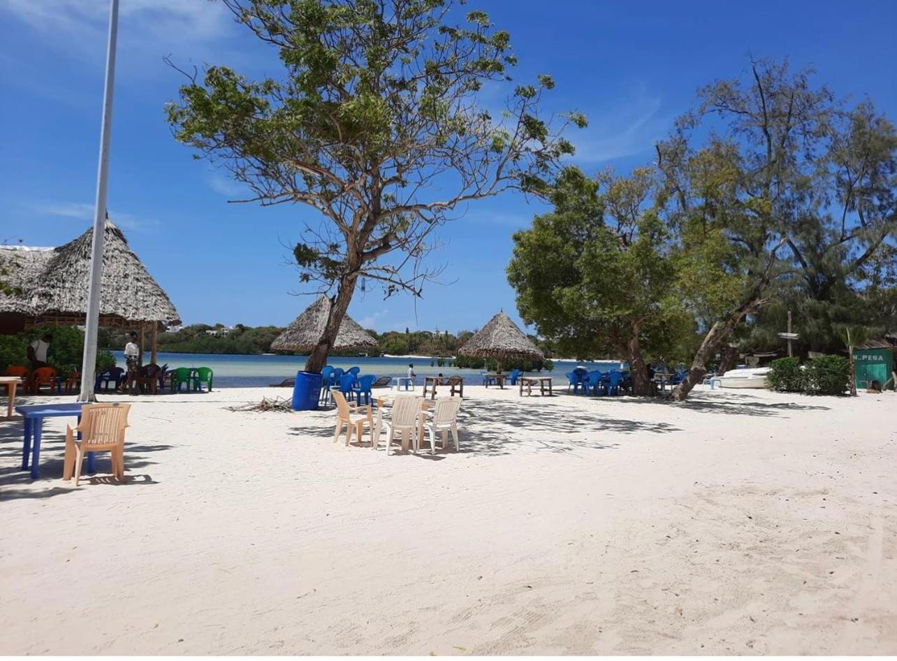 Villa by the beach Mombasa