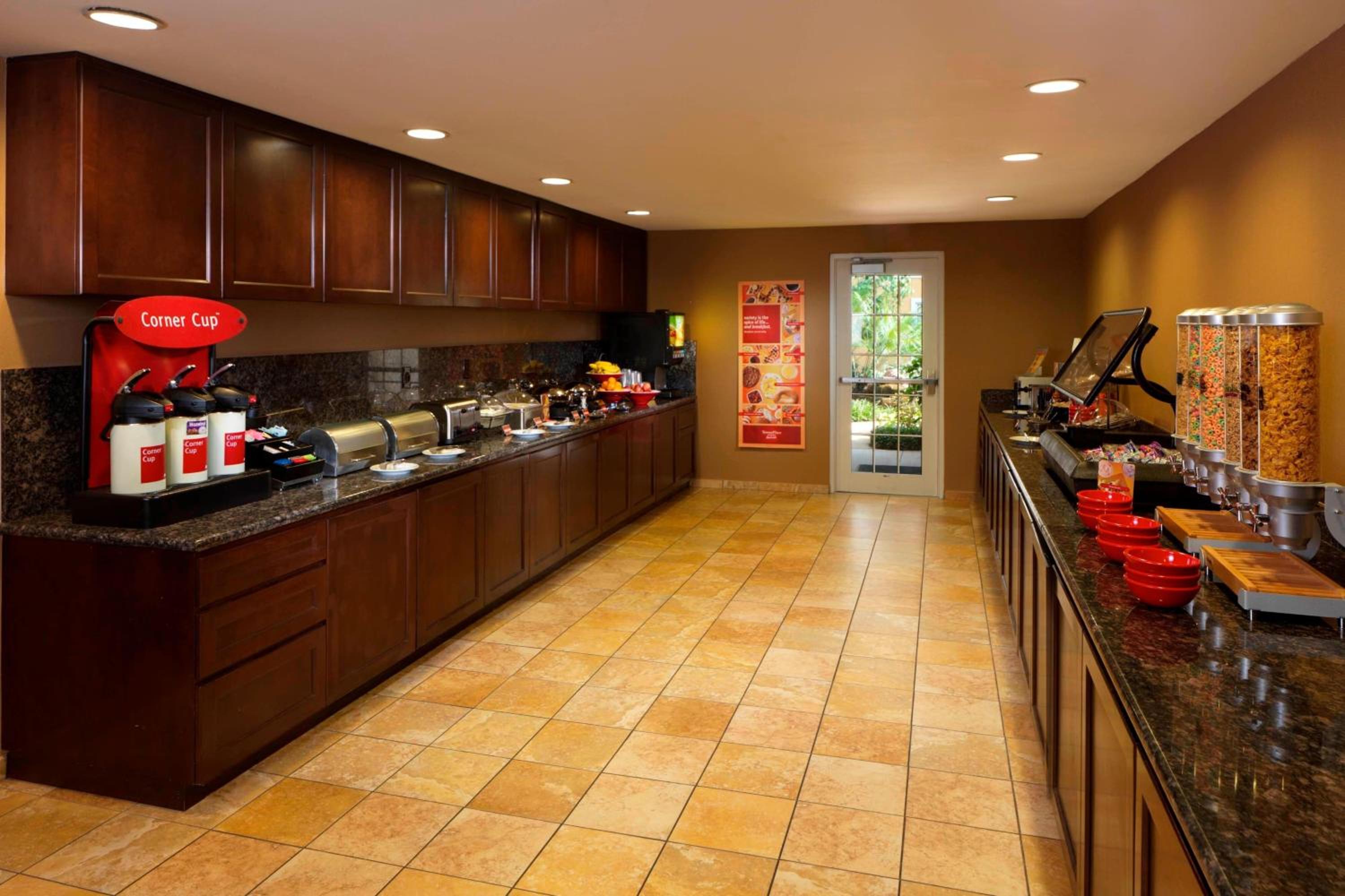 TownePlace Suites Houston North/Shenandoah - Property Image 8