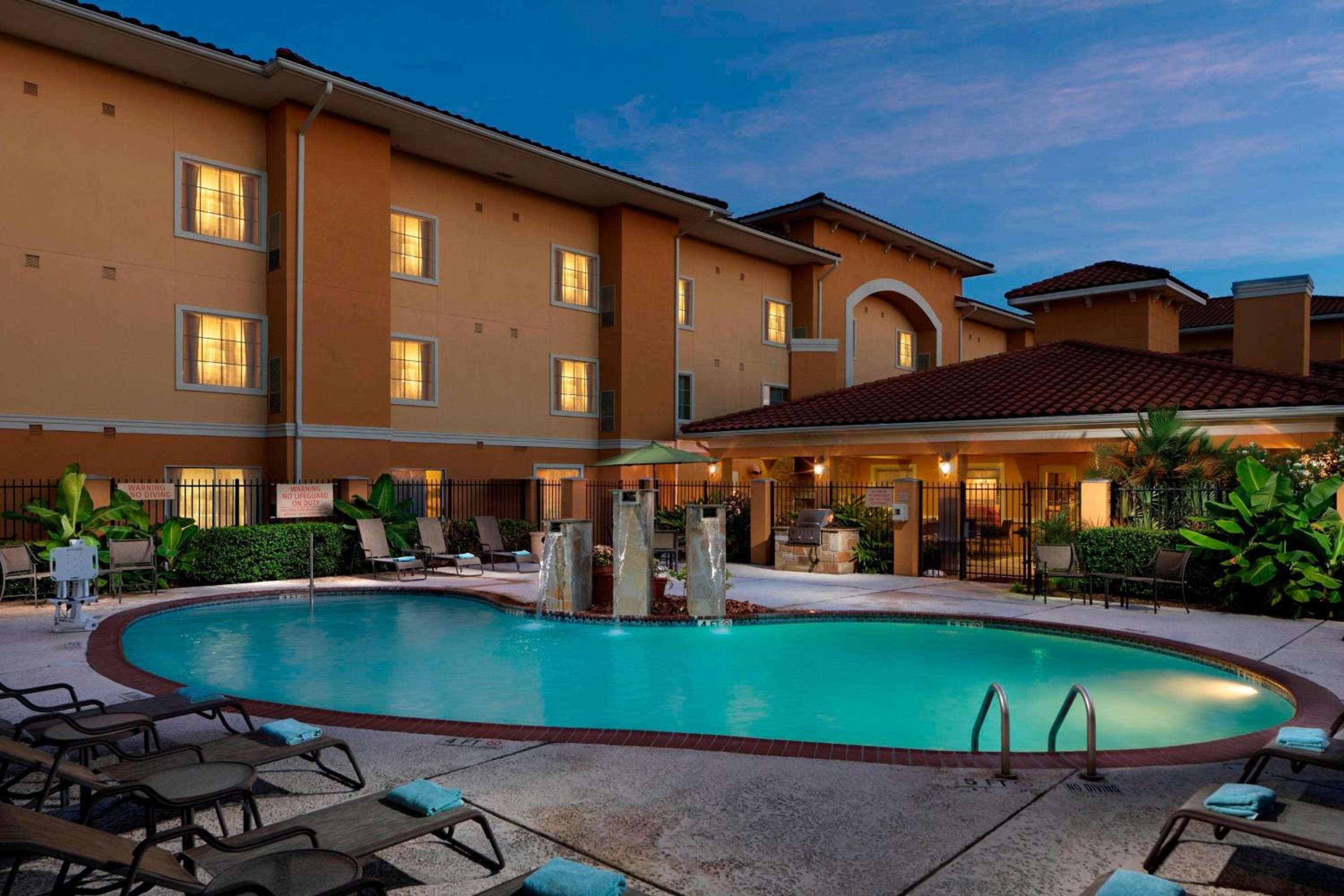 TownePlace Suites Houston North/Shenandoah - Property Image 4