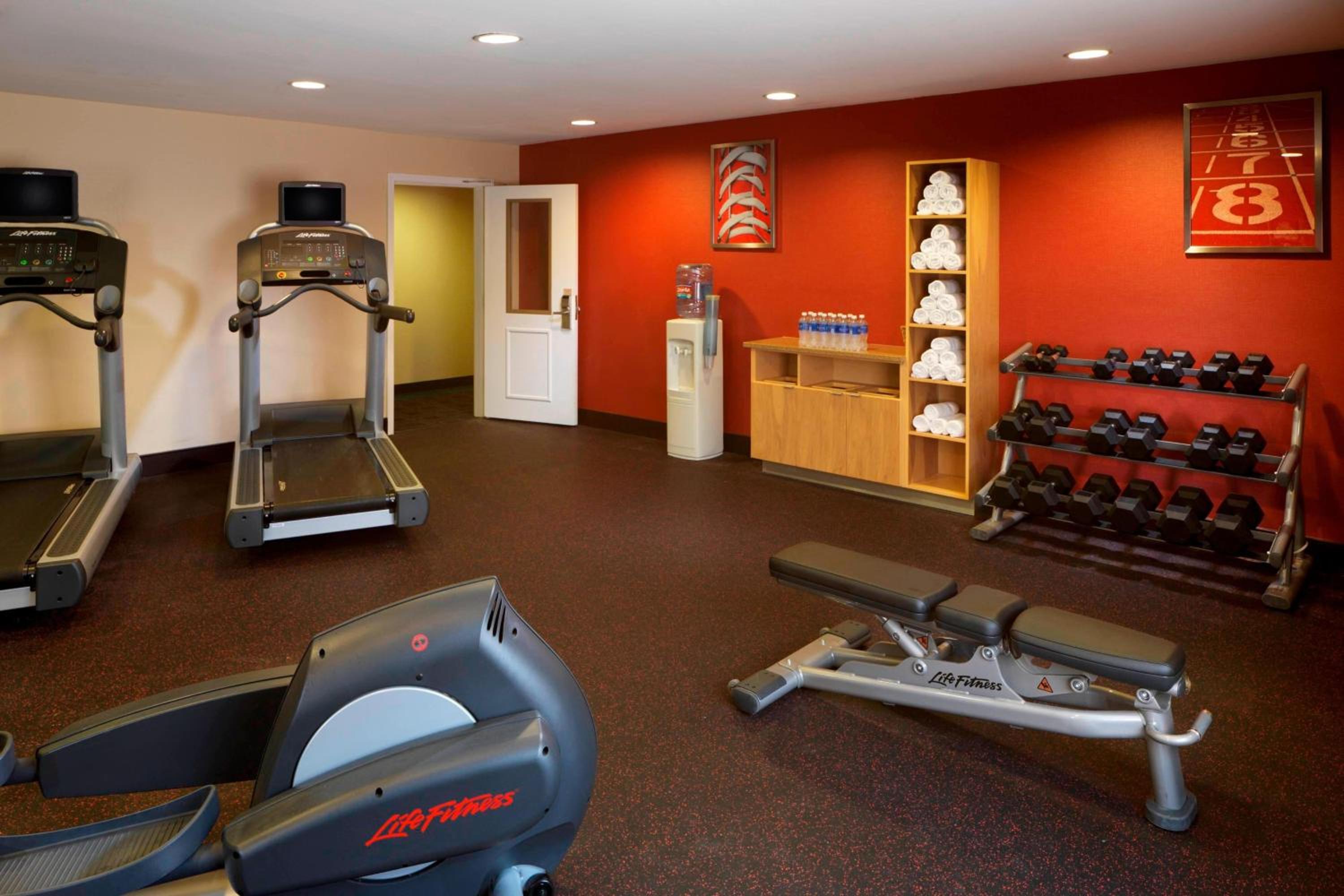 TownePlace Suites Houston North/Shenandoah - Property Image 3
