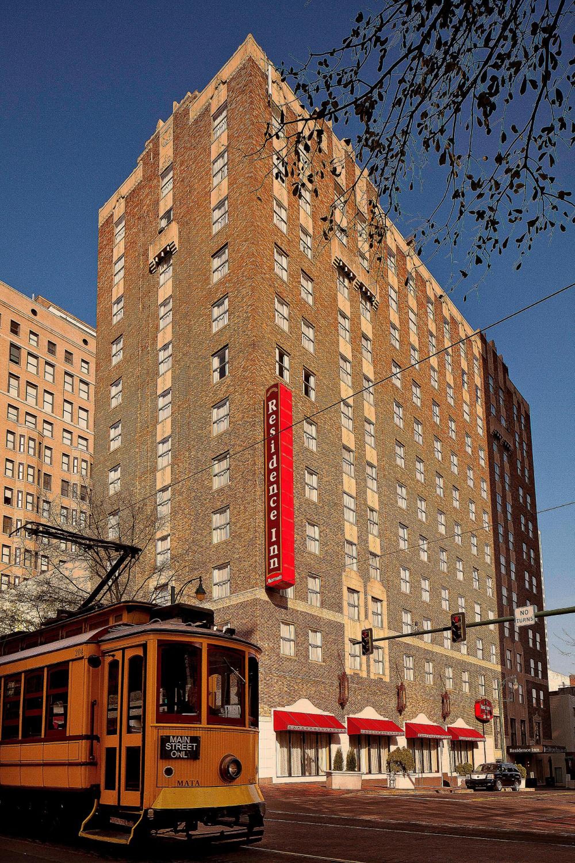 Hotel Residence Inn Memphis Downtown - Image 1