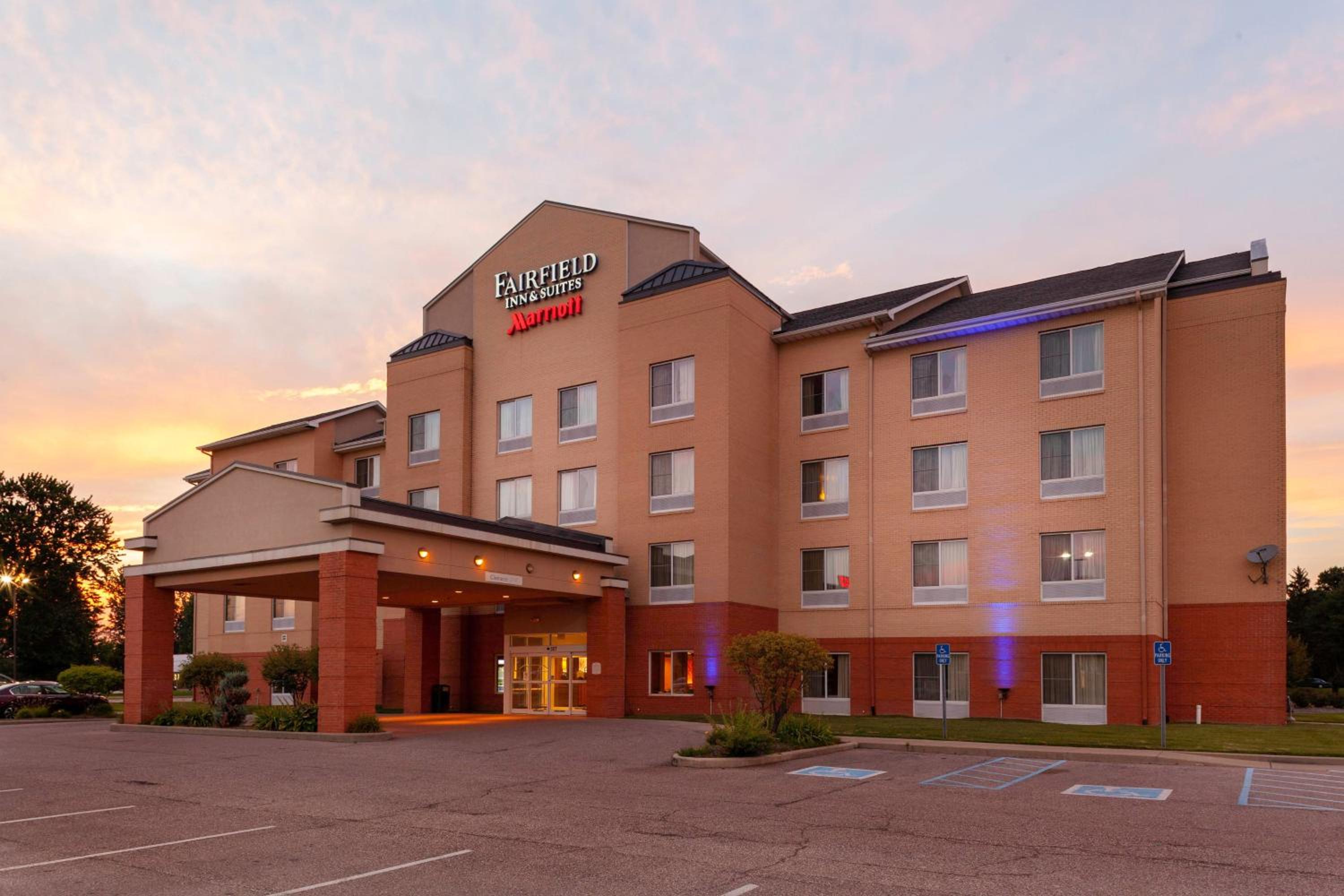Hotel Fairfield Inn & Suites Seymour