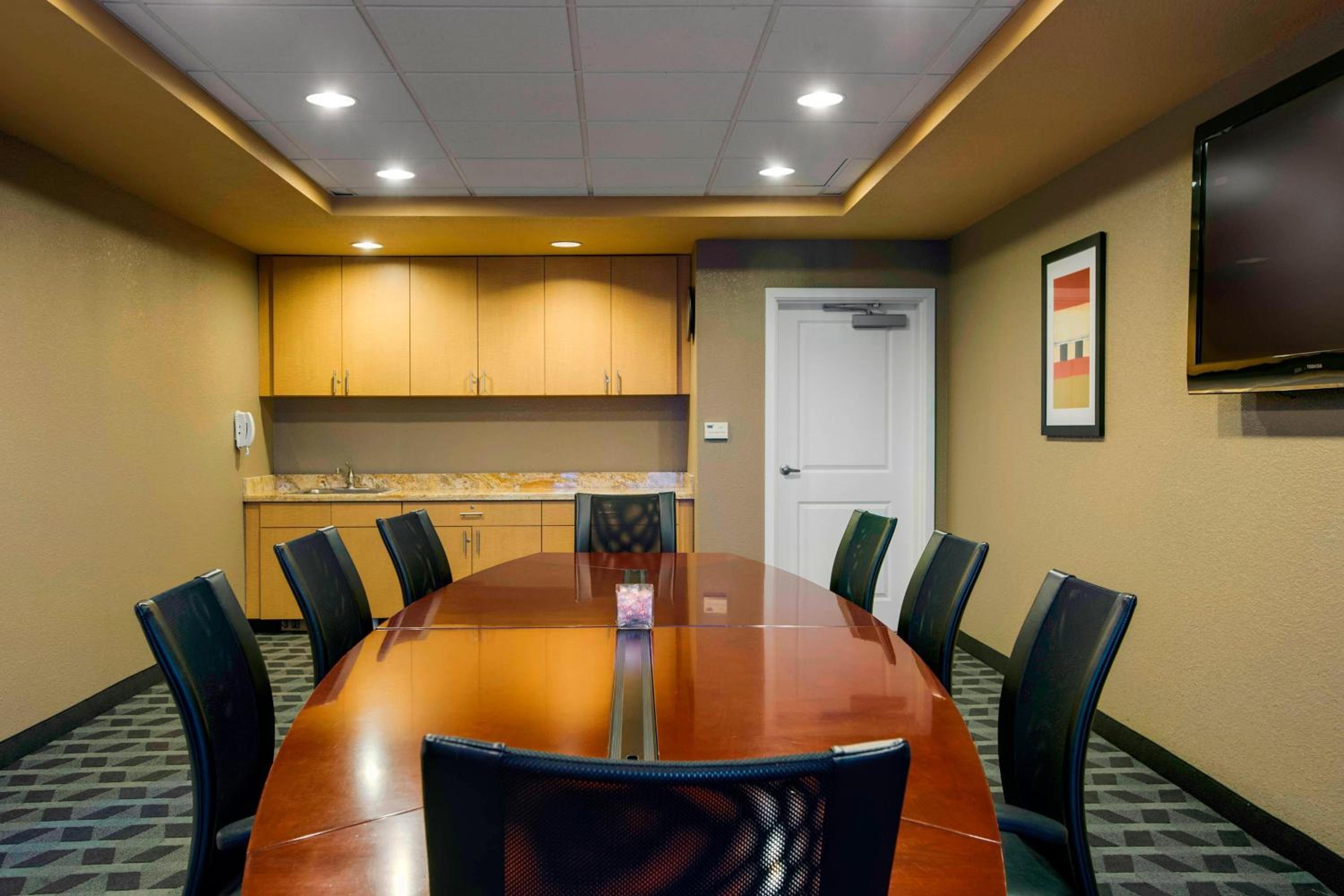 TownePlace Suites by Marriott Kansas City Overland Park - Property Image 16