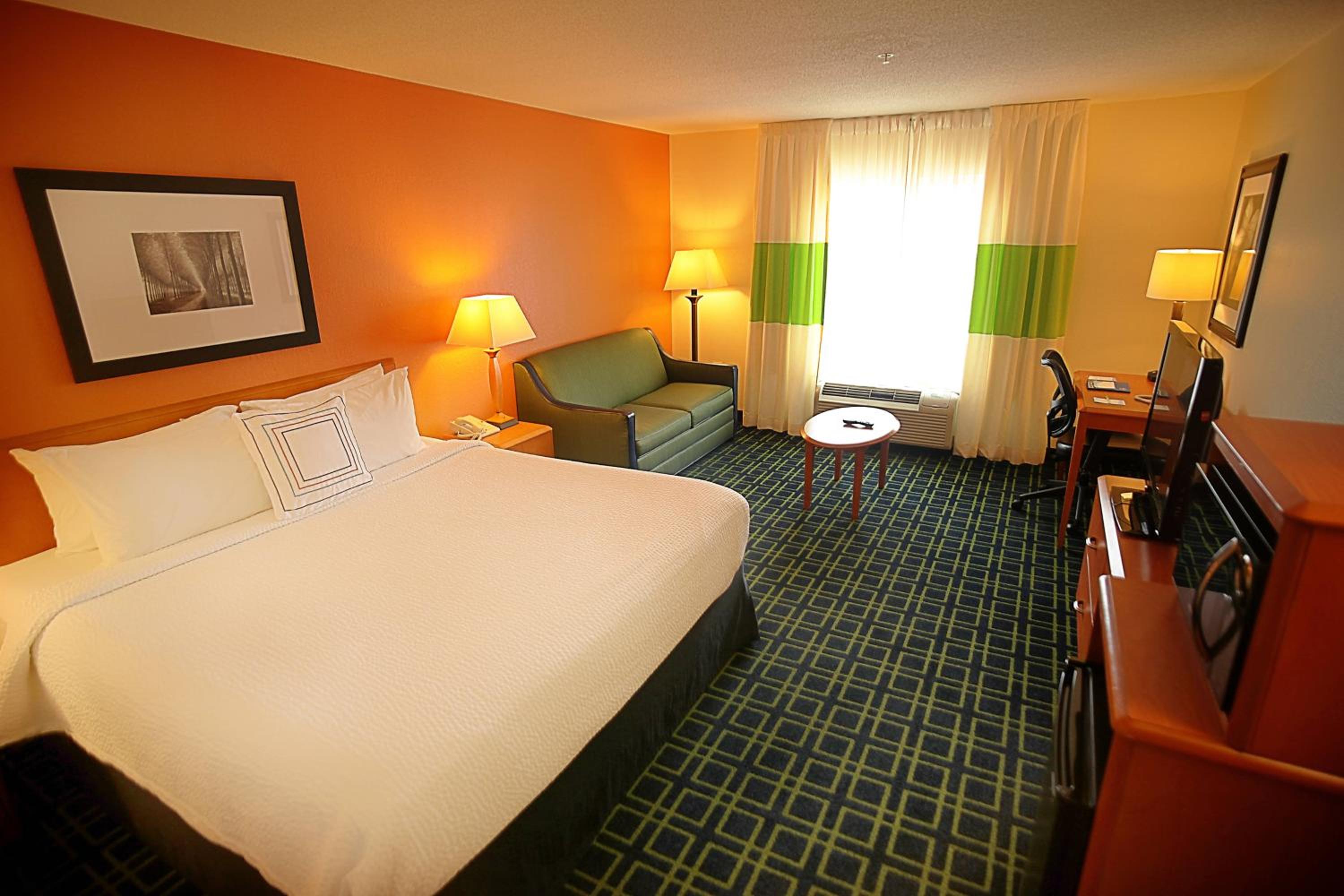 Mount Vernon Vacations - Fairfield Inn Suites Mount Vernon Rend Lake - Property Image 15