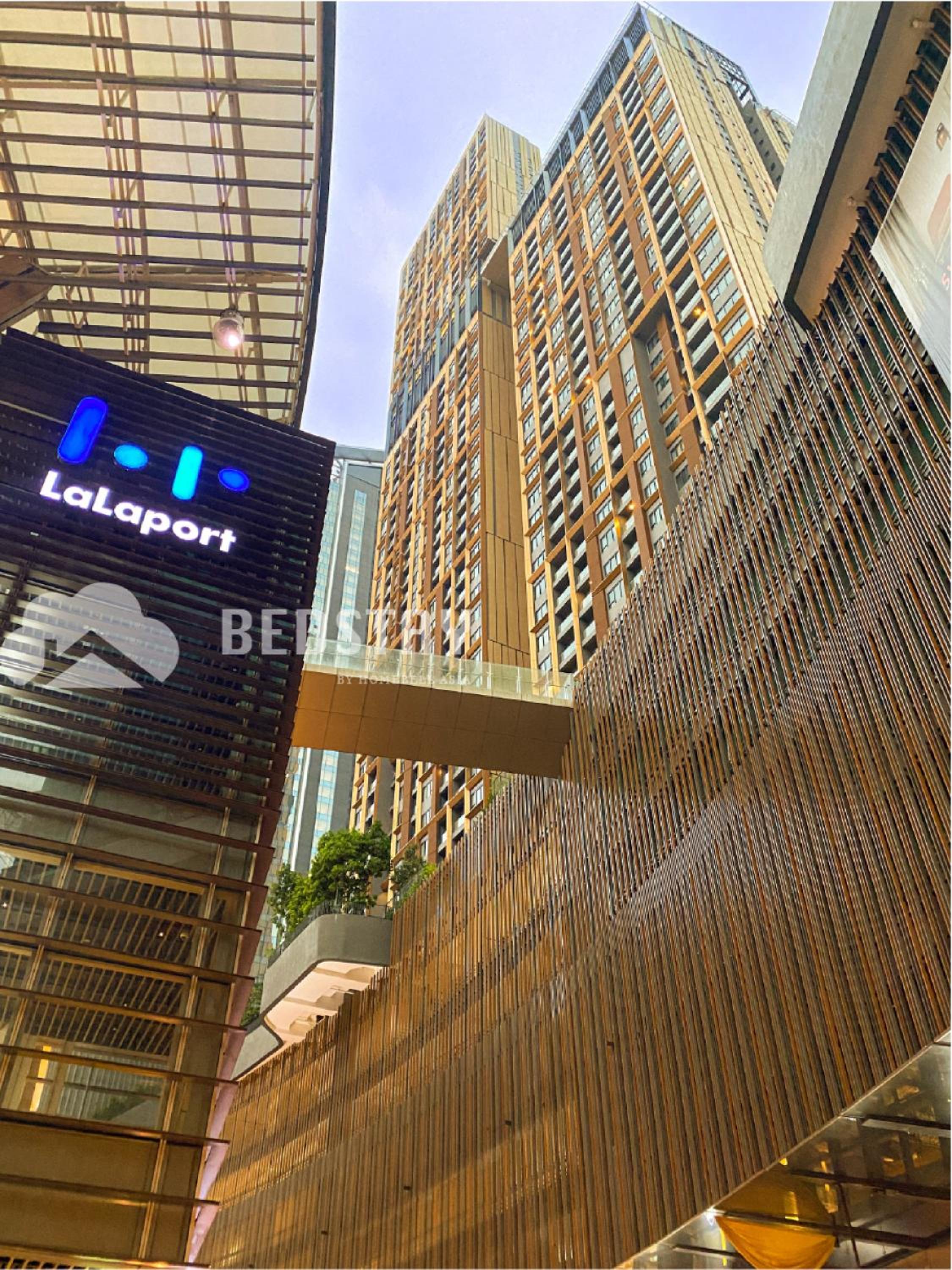 Lucentia Residence BBCC By Bedstay