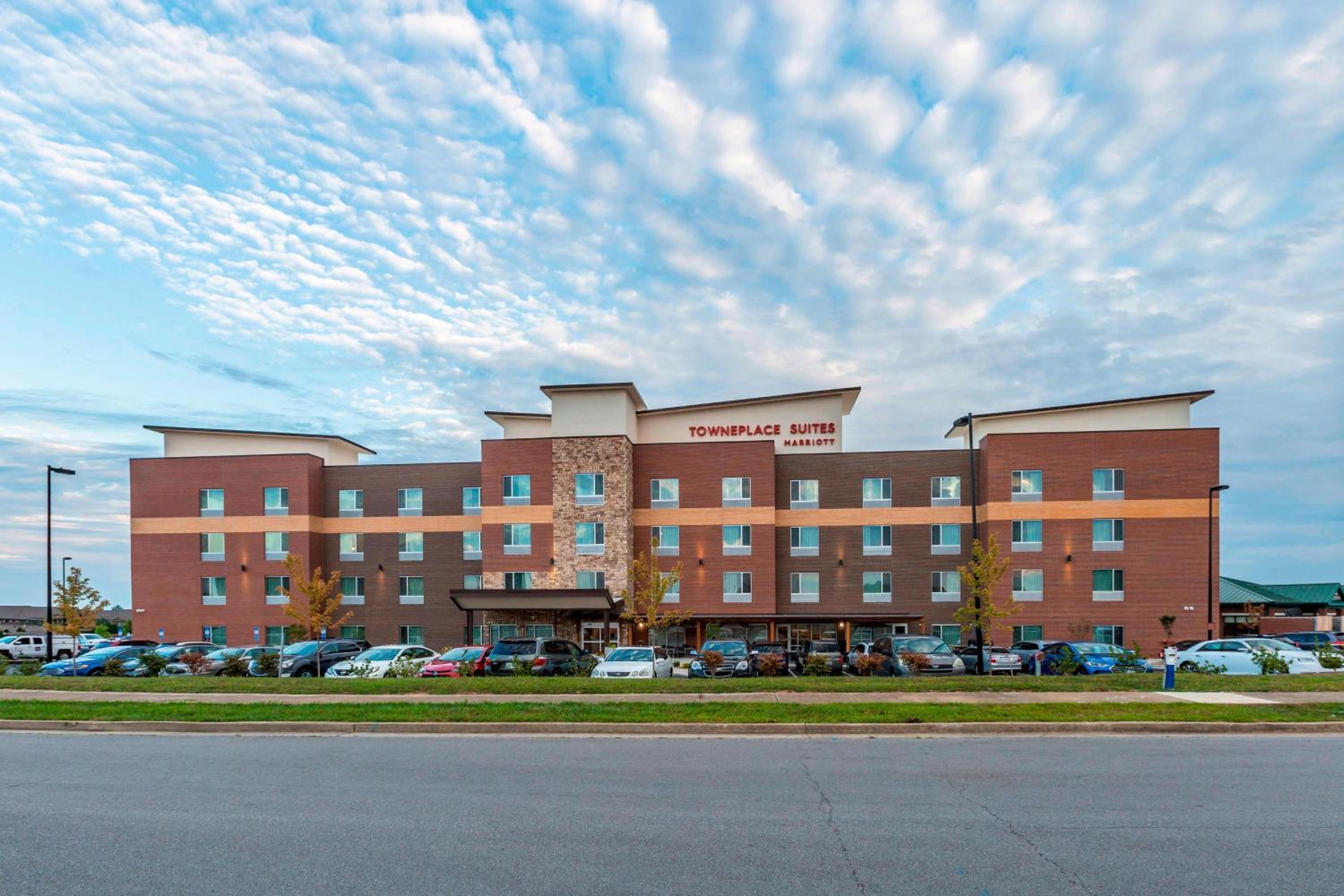 Hotel TownePlace Suites by Marriott Lexington Keeneland/Airport - Image 1