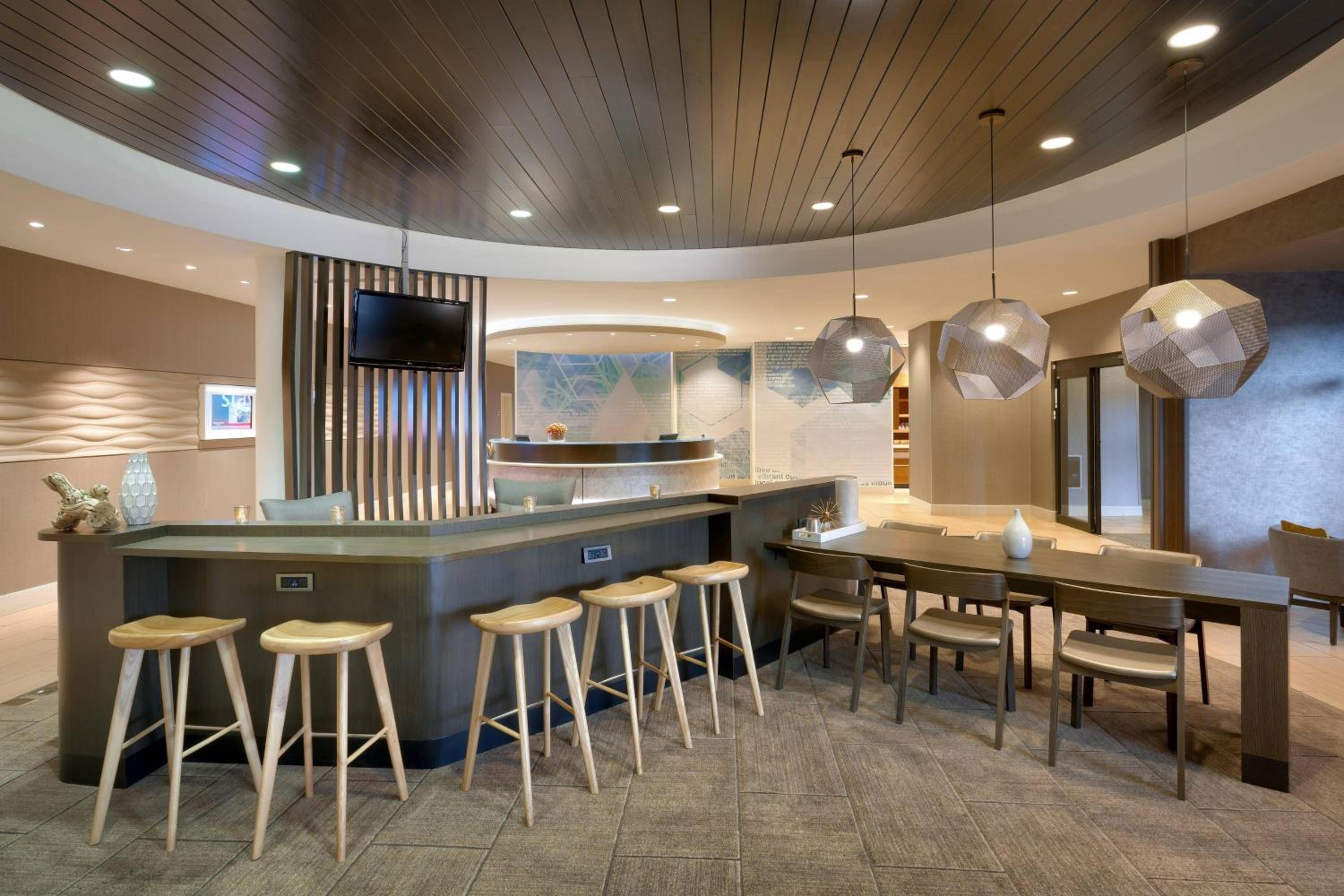Vernal Vacations - Springhill Suites by Marriott Vernal - Property Image 3